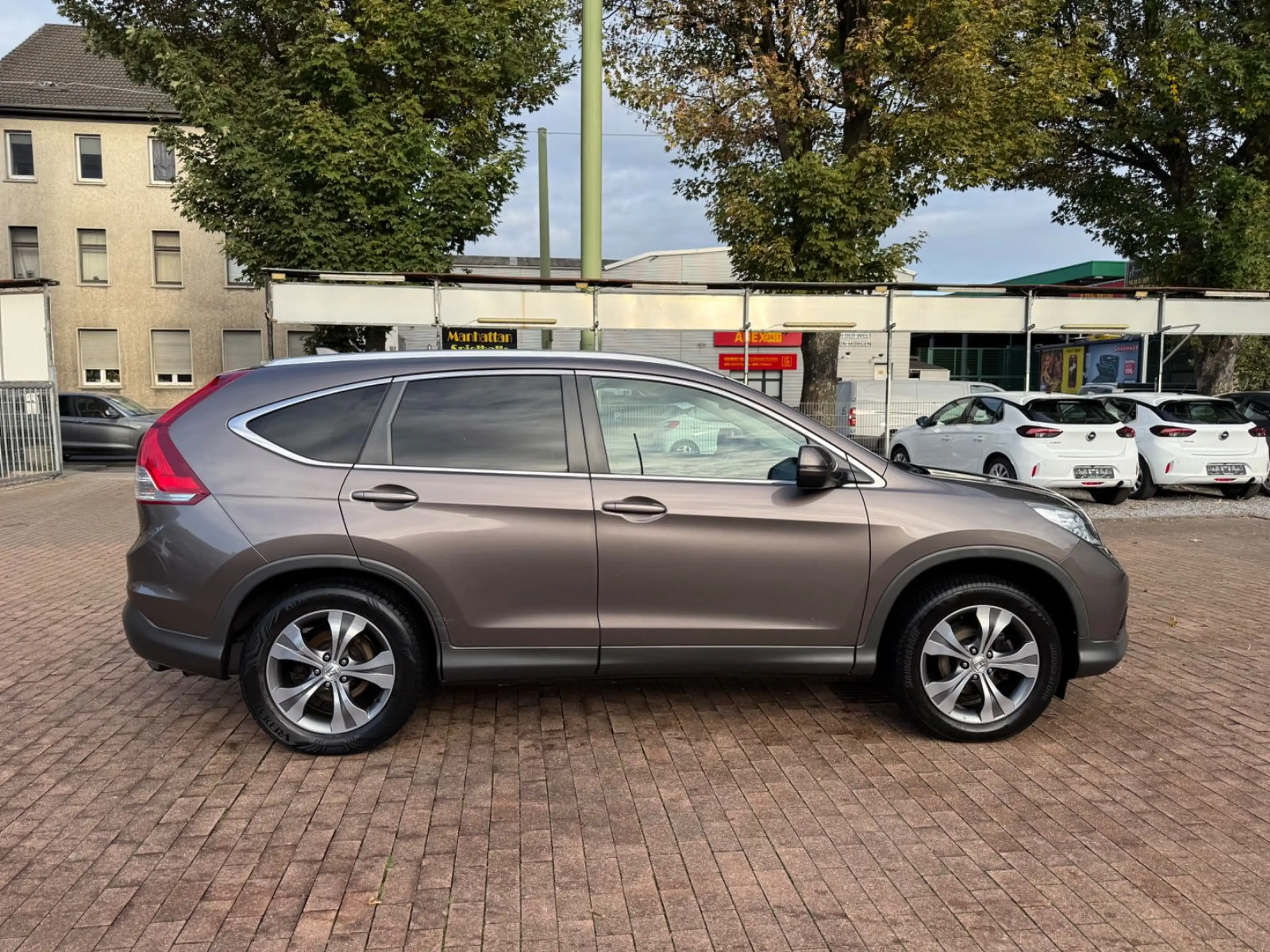 Honda CR-V Lifestyle 2WD TÜV NEU Inspektion NEU — photo 4
