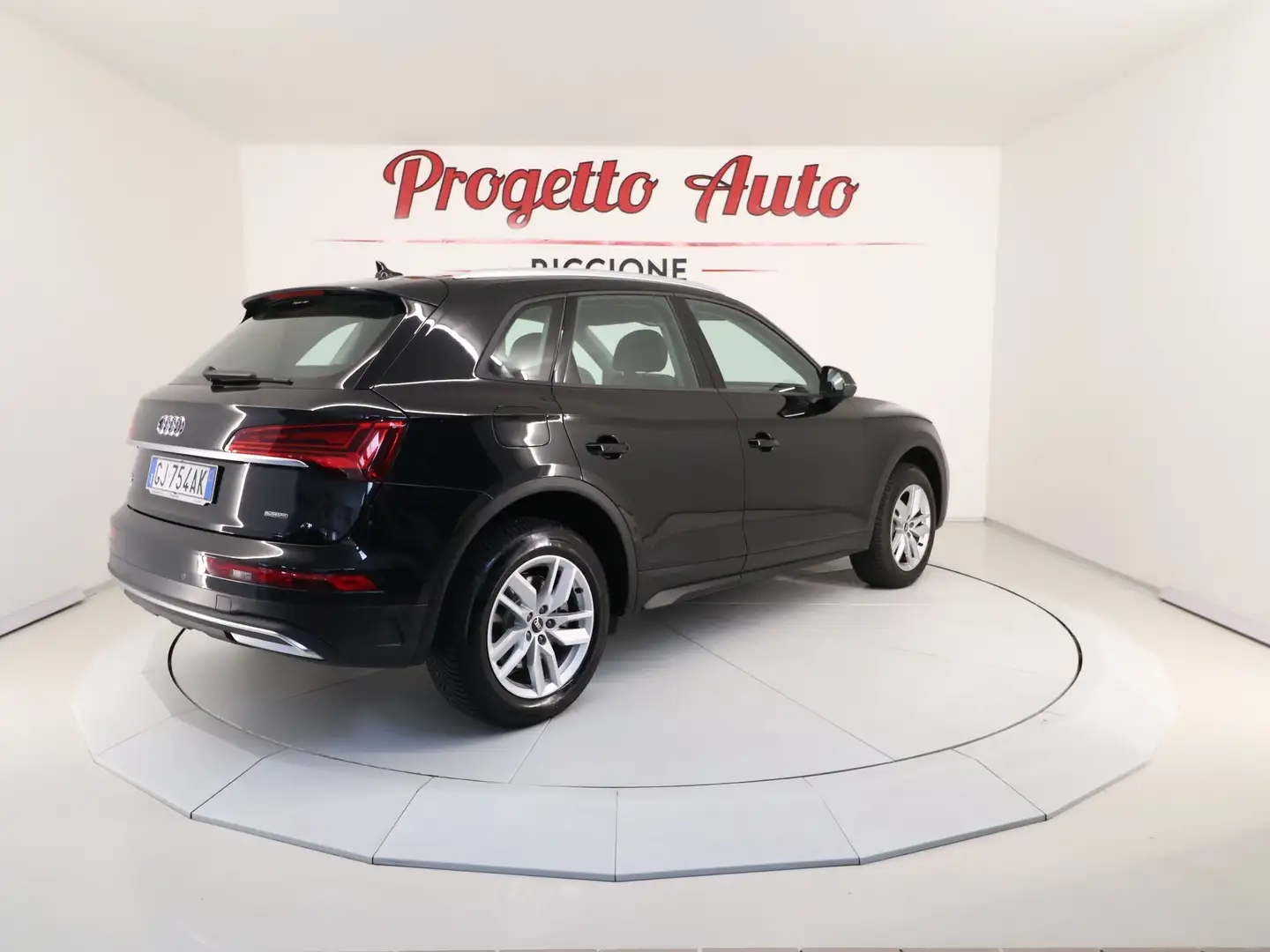 Audi Q5 40 2.0 tdi mhev 12V Business quattro s-tronic ADAS Schwarz - 2