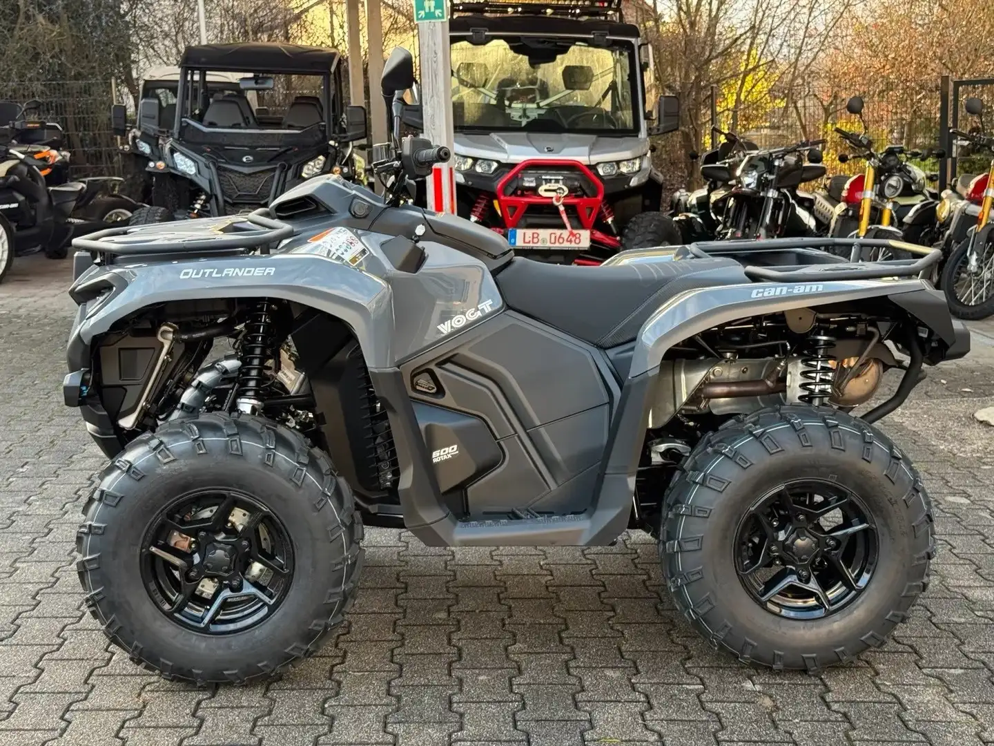 Can-Am Outlander 500 DPS T3B ABS Gris - 1
