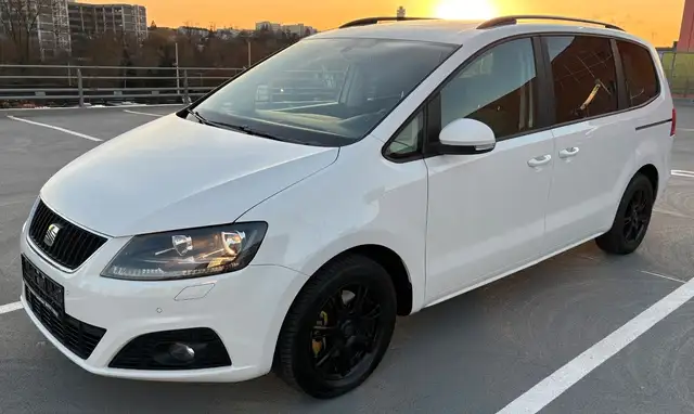 SEAT Alhambra Style *7-SITZE*PANO*KAMERA*KLIMA*PDC*