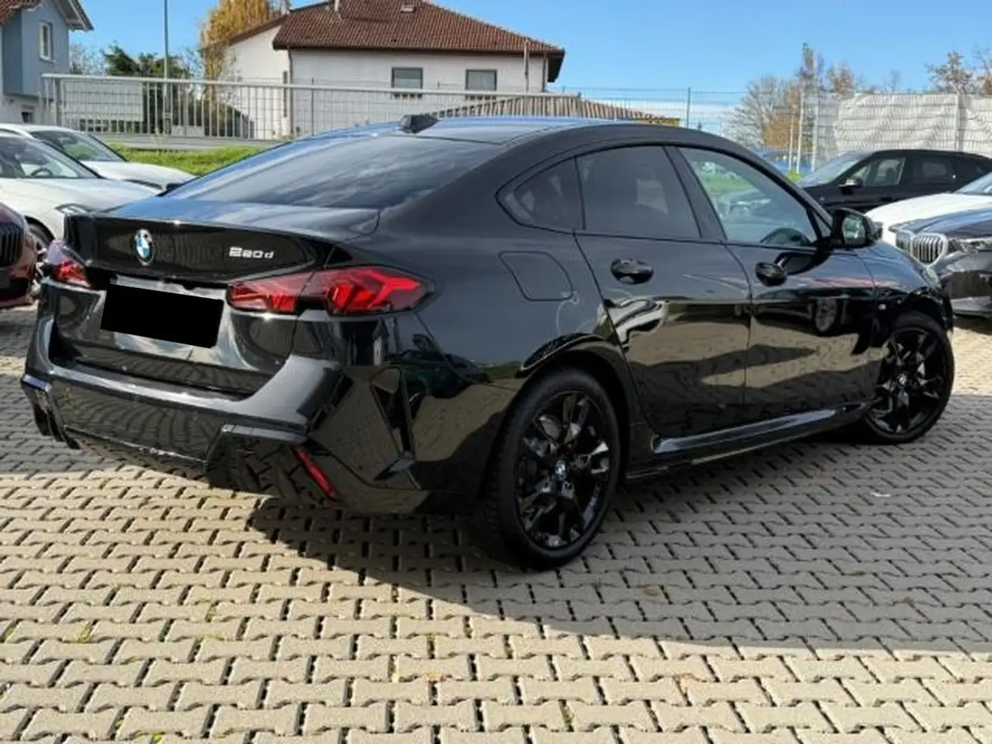 BMW 220 d  Gran Coupe M-Sport Noir - 2
