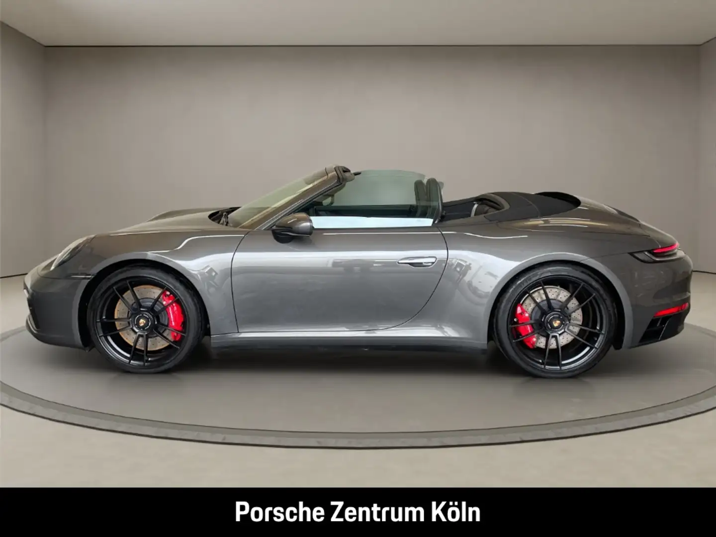 Porsche 992 911 Carrera 4 GTS Cabrio InnoDrive HA-Lenkung Gri - 2