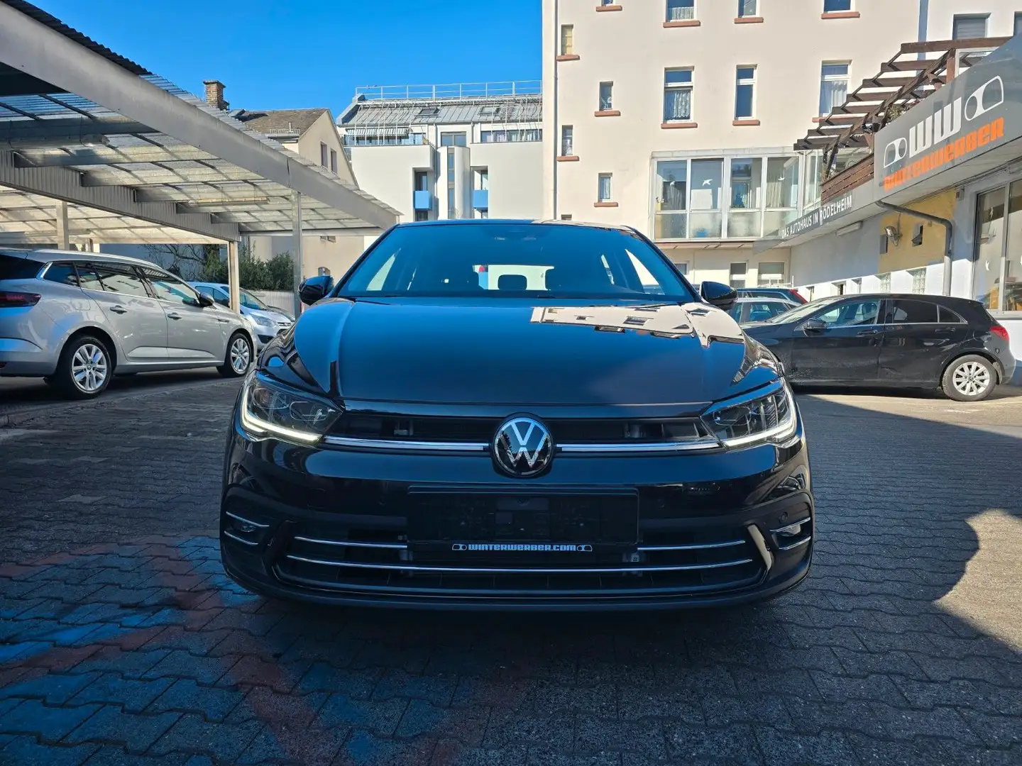 Volkswagen Polo VI Style 1.0 TSI DSG NAVI*PANO*KAMERA*IQ Schwarz - 2