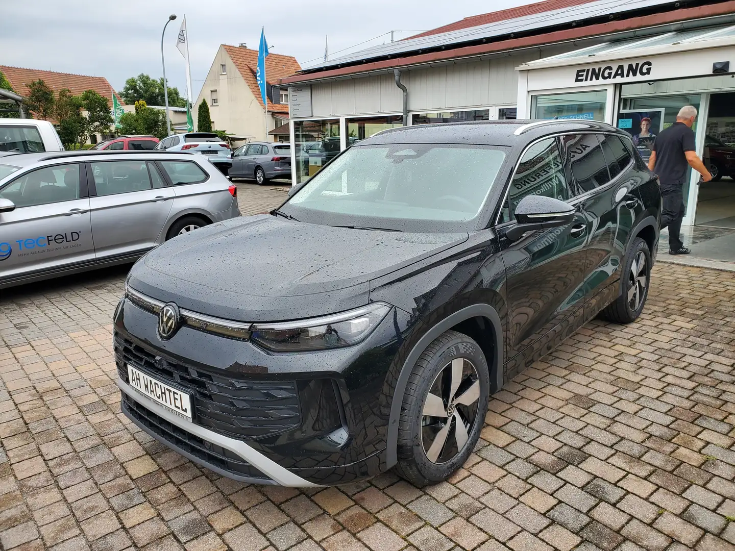 Volkswagen Tayron 2.0 TDI 110 kW LifePlus LED-Plus AHZV el.Klappe Noir - 1