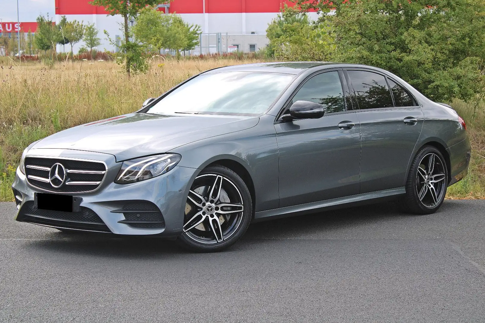 Mercedes-Benz E 220 d *AMG/Night/Widescreen/E53-Optik/19'!/AHK! Grau - 1