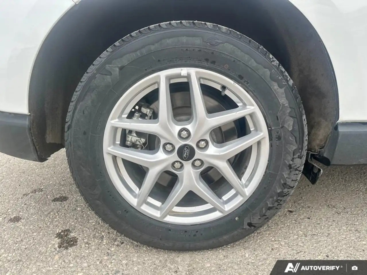 Ford Edge снимка Ford Edge