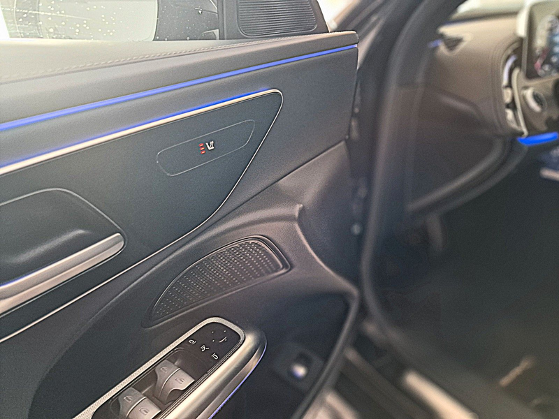 Mercedes-Benz E 220 AMG Line/ Night Paket/Kamera/20 Zoll AMG — photo 12