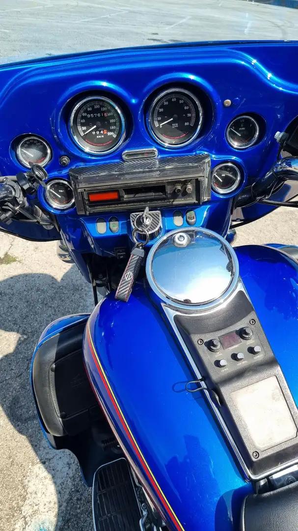 Harley-Davidson Electra Glide Azul - 2