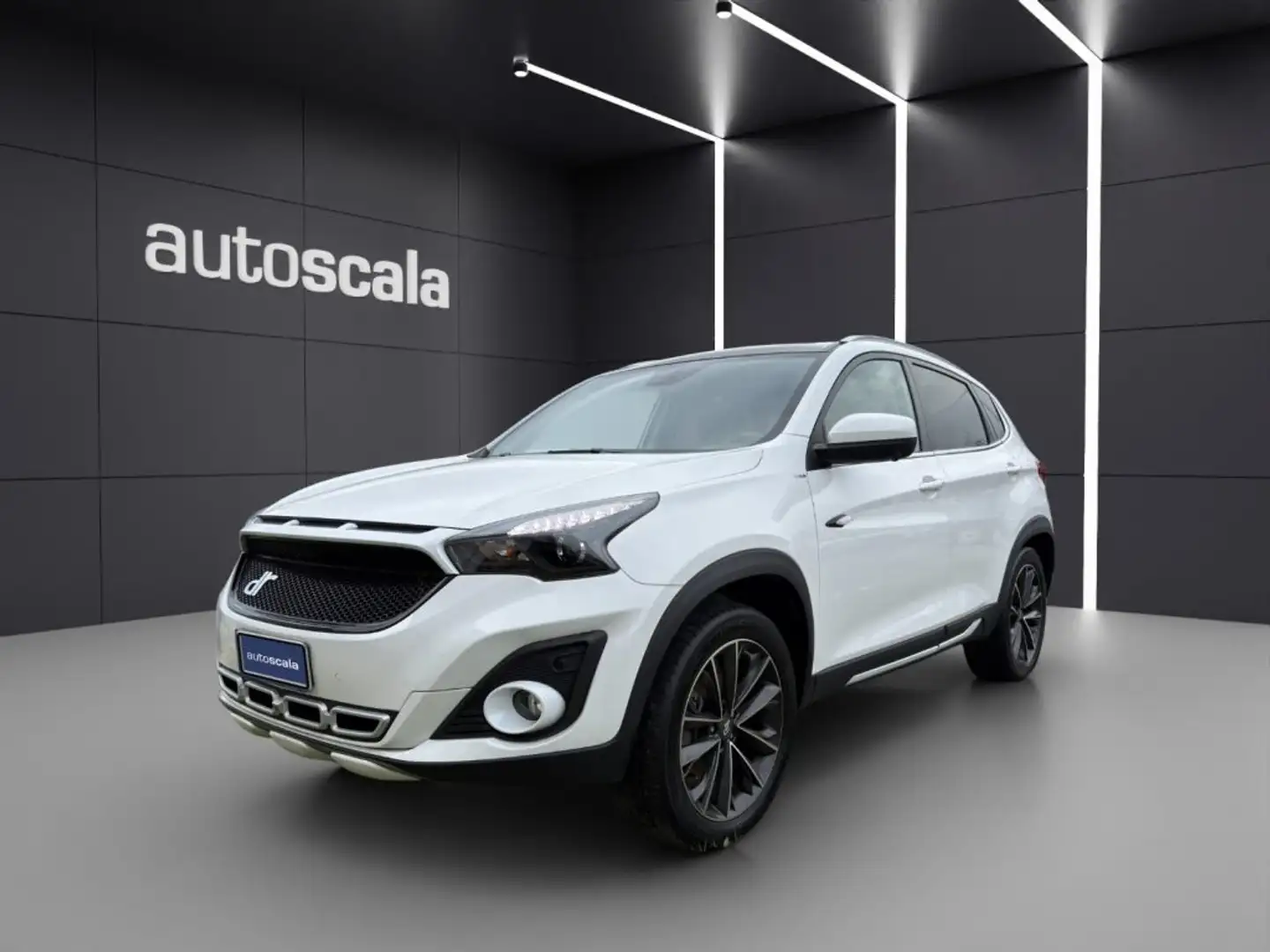 DR Automobiles DR F35 1.5 Turbo c.a. Bi-Fuel GPL Weiß - 1