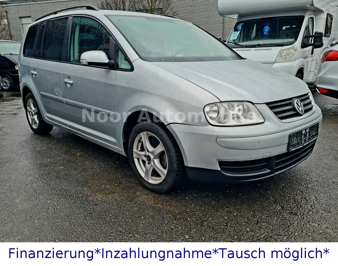 Volkswagen Touran Trendline 1,6L* Automatik*Klima*PDC* Silber - 2