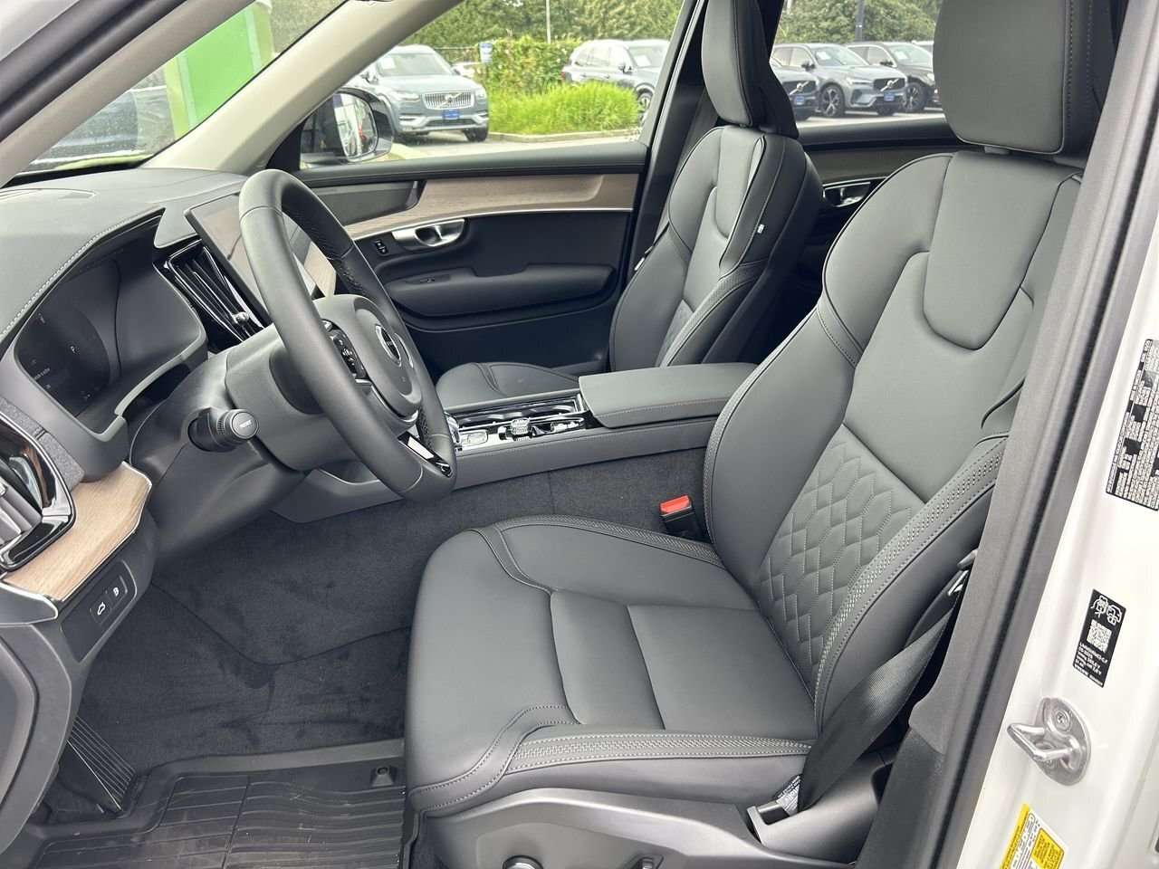 2026 Volvo XC90 Plus 7-Seater (Dark Theme) Rear Camera Washer | Ha thumb 19
