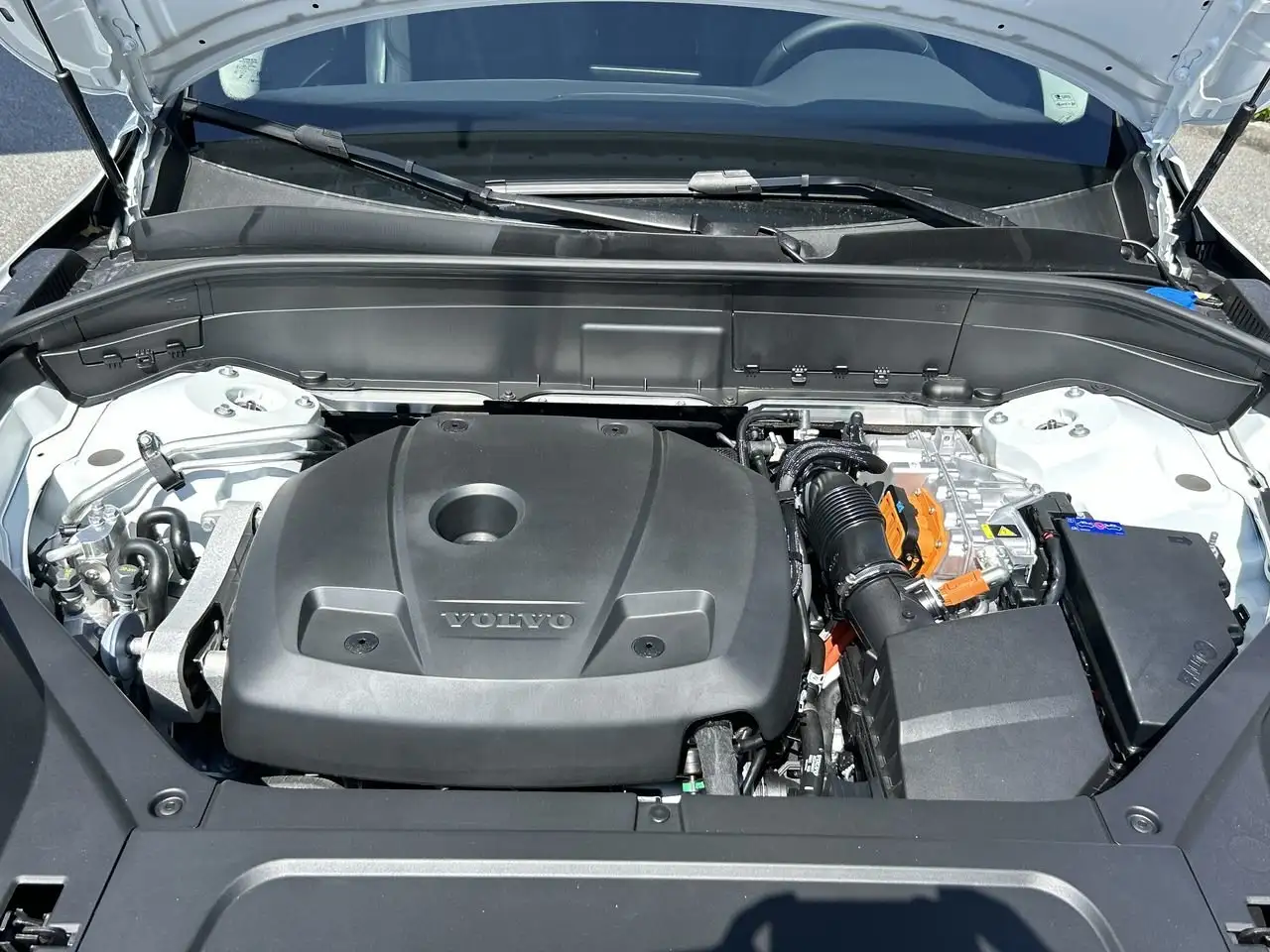 Volvo XC90 снимка Volvo XC90