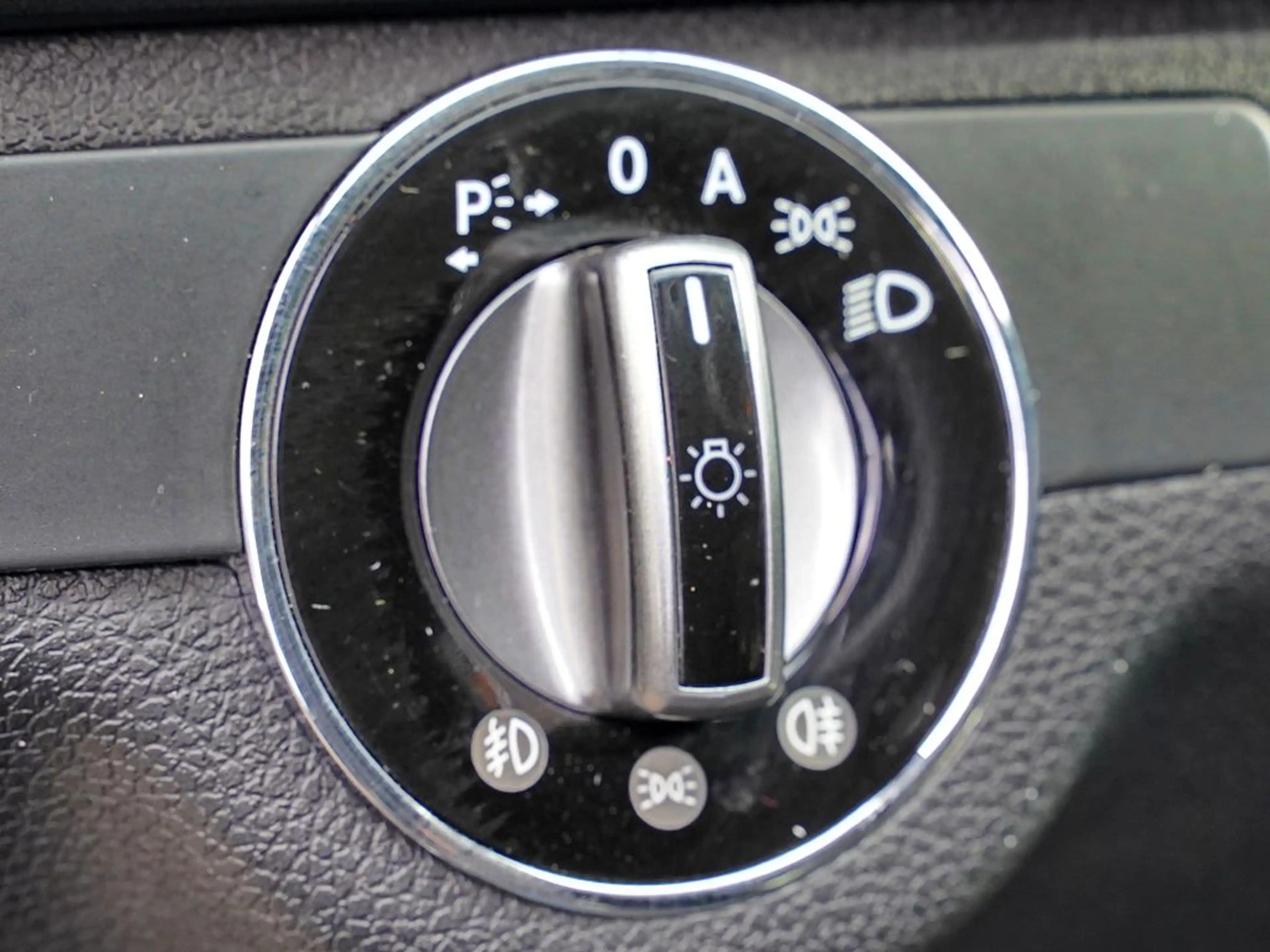 Mercedes-Benz C 220 AVANTGARDE | COMAND | BI-XENON | AHK | SHZ | PDC V+H | E-SITZE | KLIMAAUT. | OM646 — photo 15