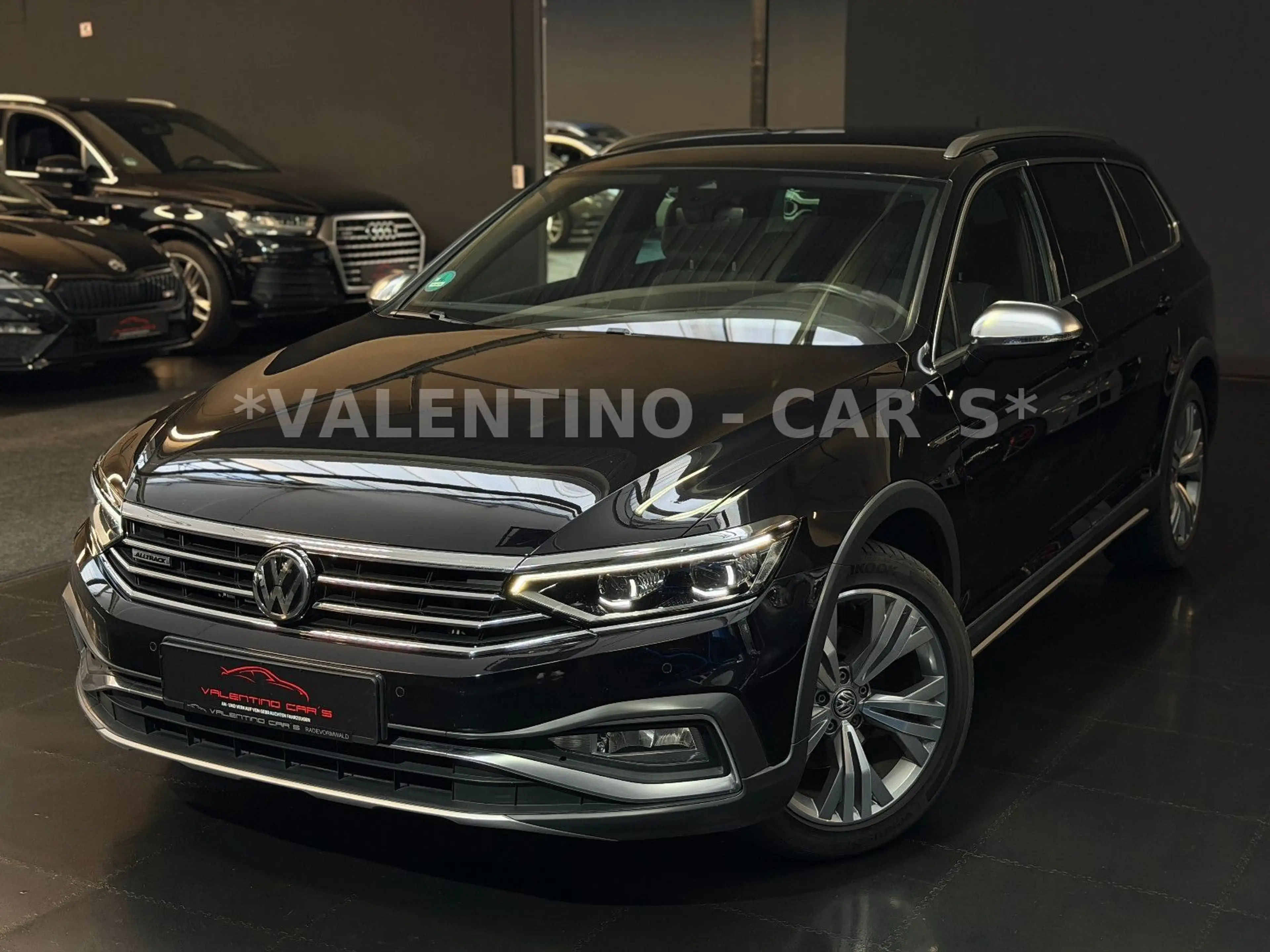 Volkswagen Passat Alltrack Variant DSG/4M/Virtu/Standhz/Ahk — photo 11