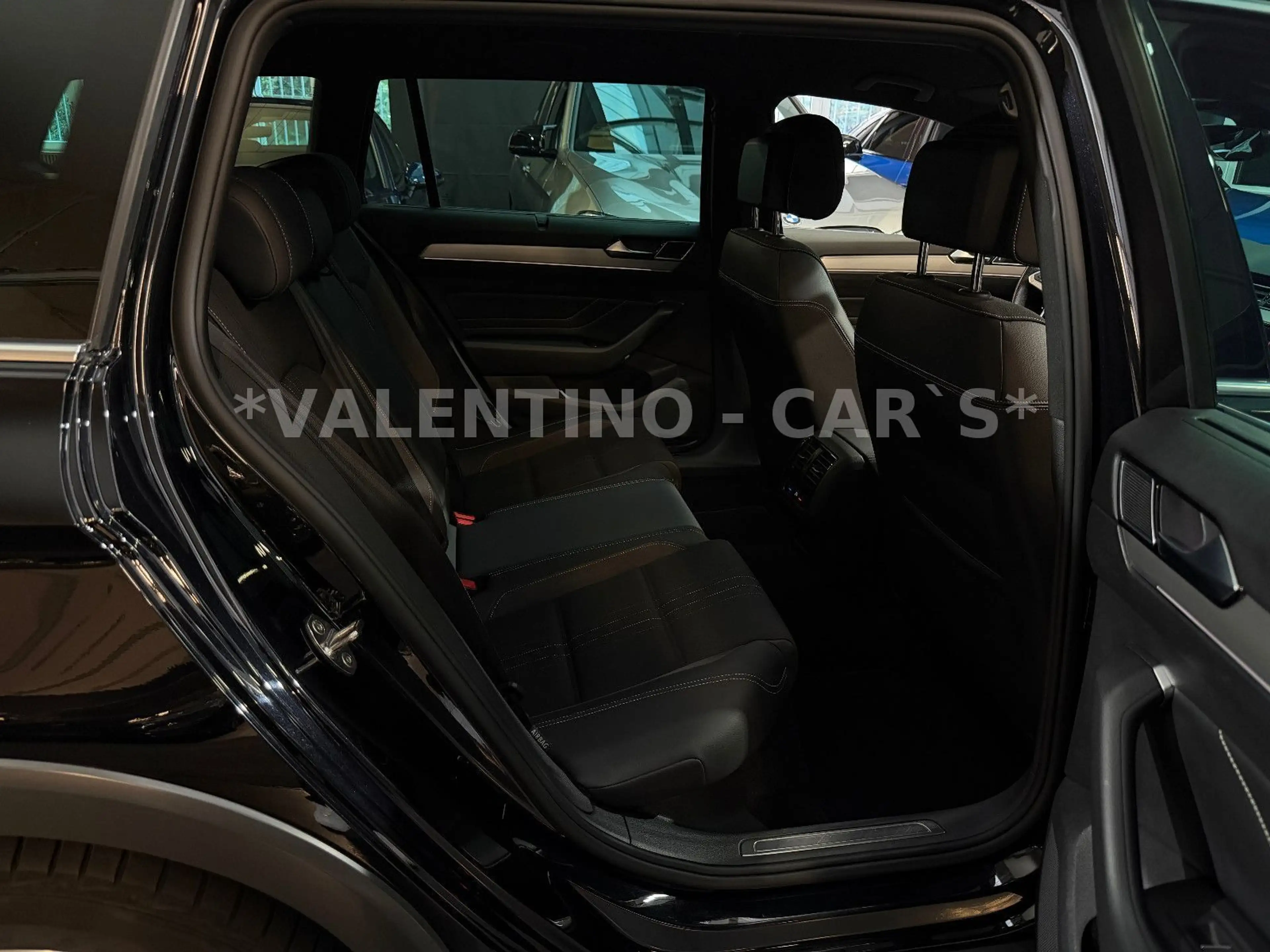 Volkswagen Passat Alltrack Variant DSG/4M/Virtu/Standhz/Ahk — photo 15