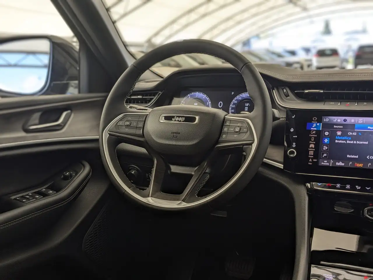 Jeep Grand Cherokee снимка Jeep Grand Cherokee