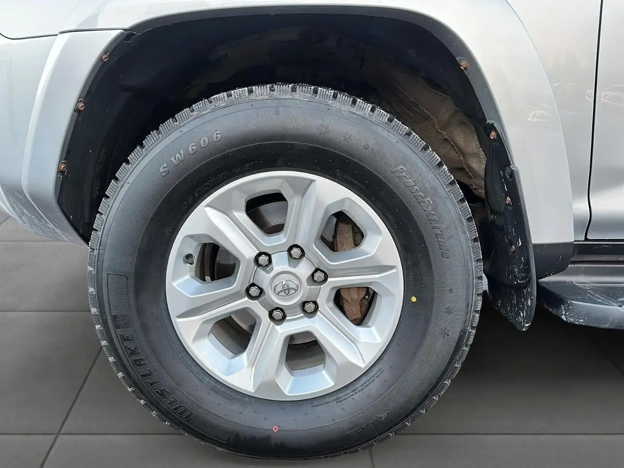 Toyota 4-Runner снимка Toyota 4-Runner