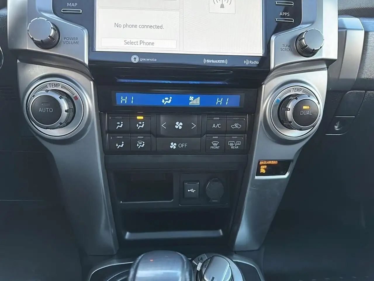 Toyota 4-Runner снимка Toyota 4-Runner