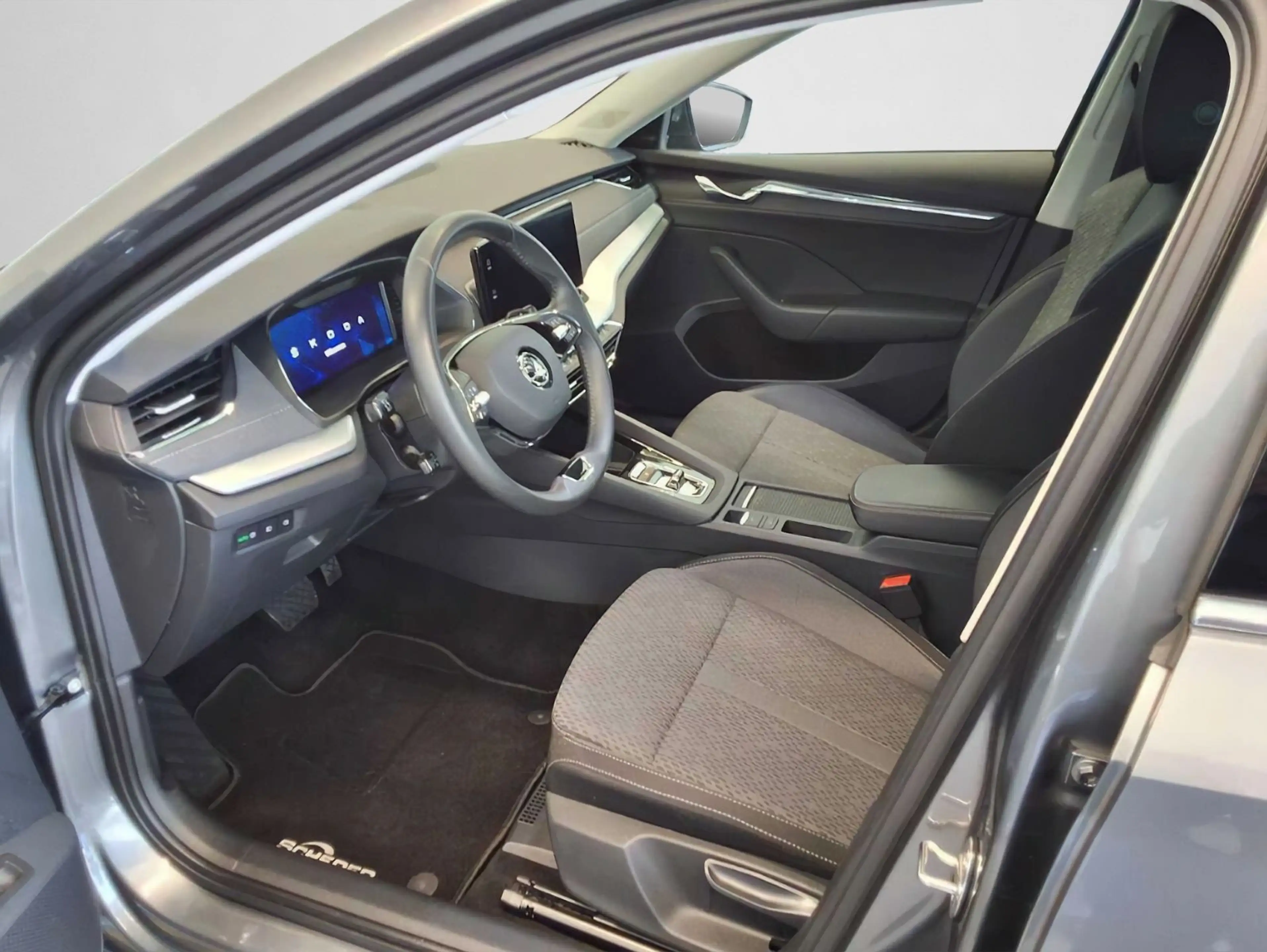 Skoda Octavia Combi 1.5 eTSI DSG Style LED NAVI ACC RF — photo 3