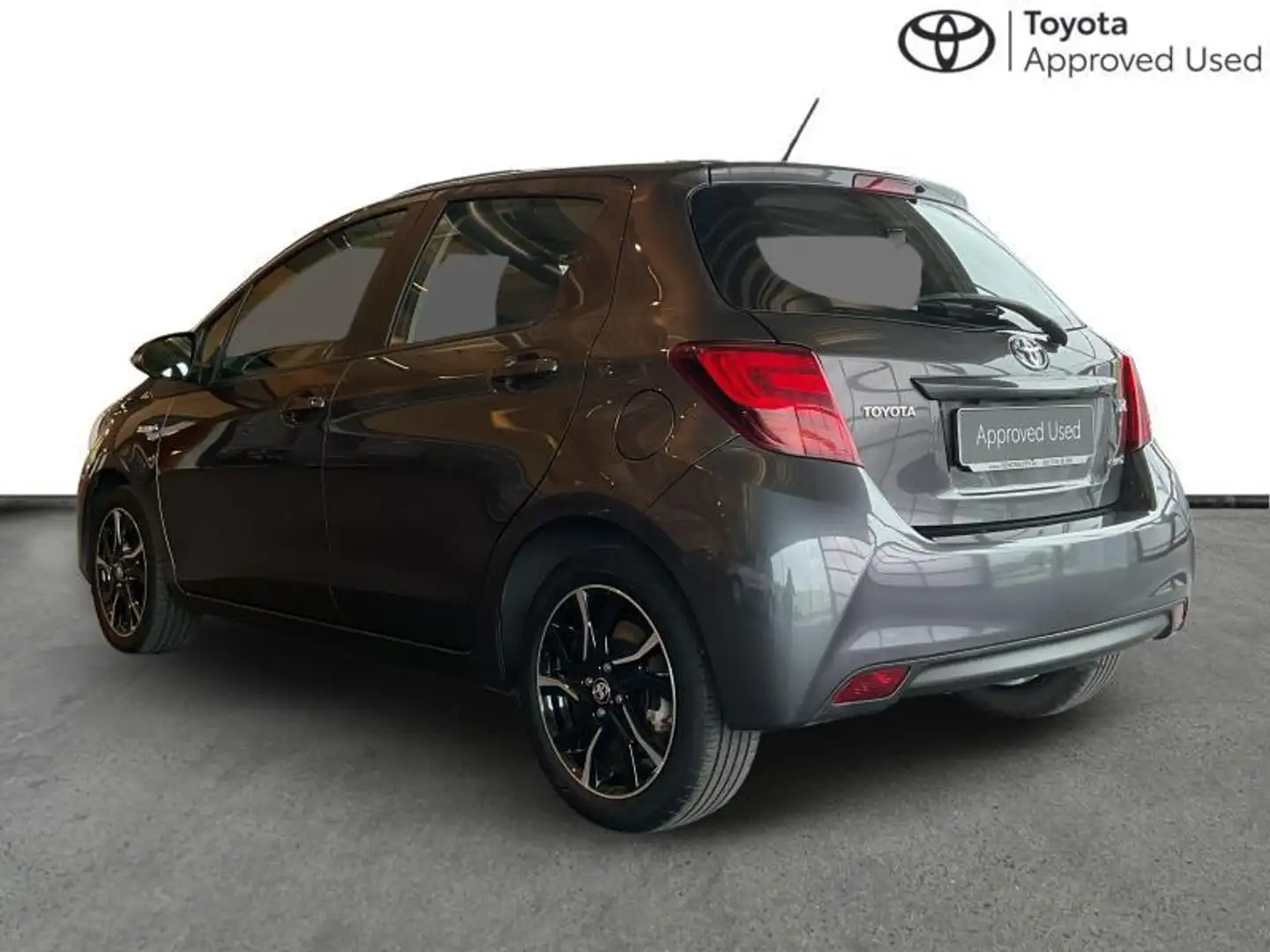 Toyota Yaris Style Szary - 2