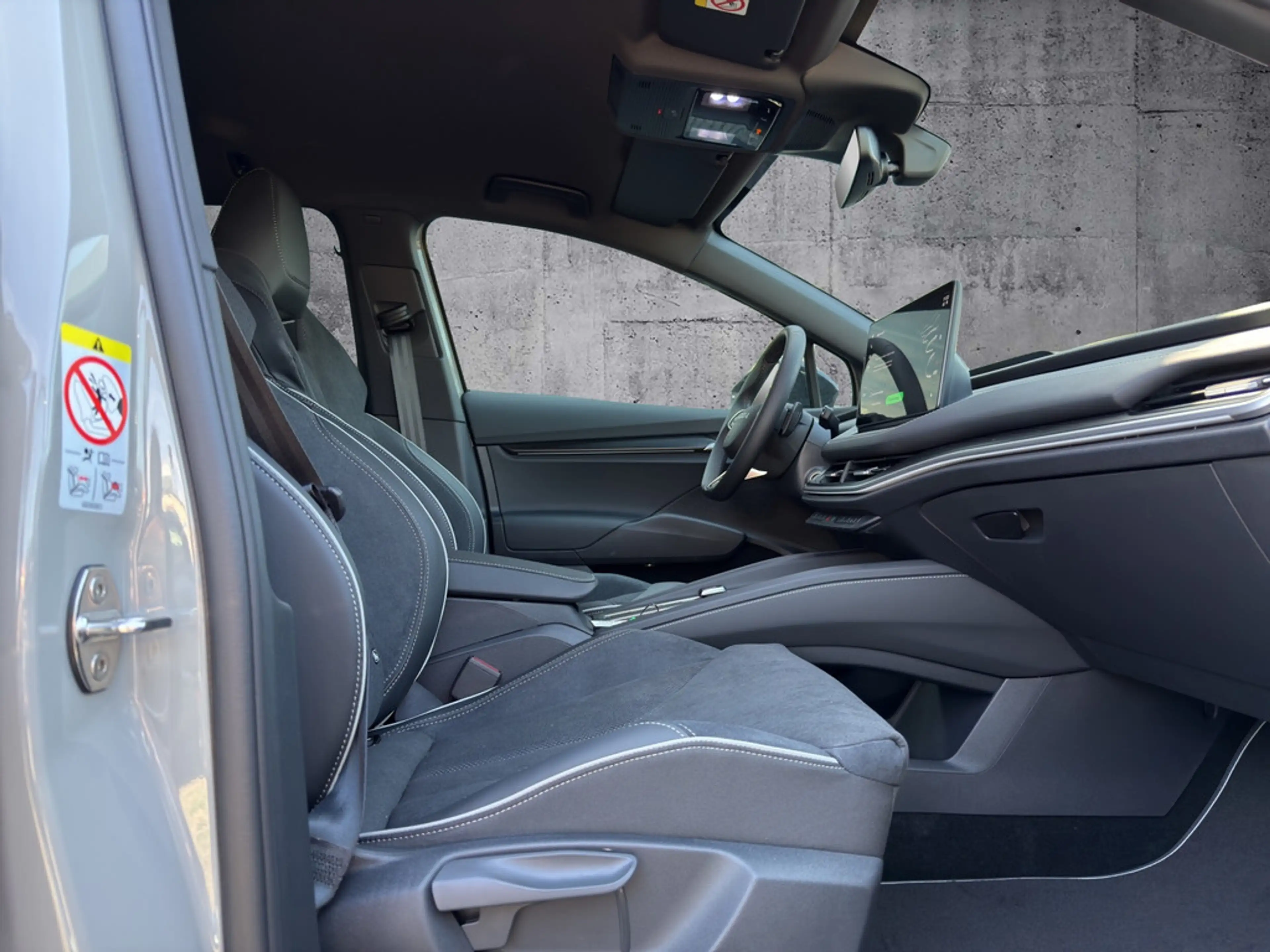 Skoda Enyaq 85 82 kWh 210 kW 1-Gang-Automatik SPORTLINE +AHK+ADVANCED+WINT — photo 9