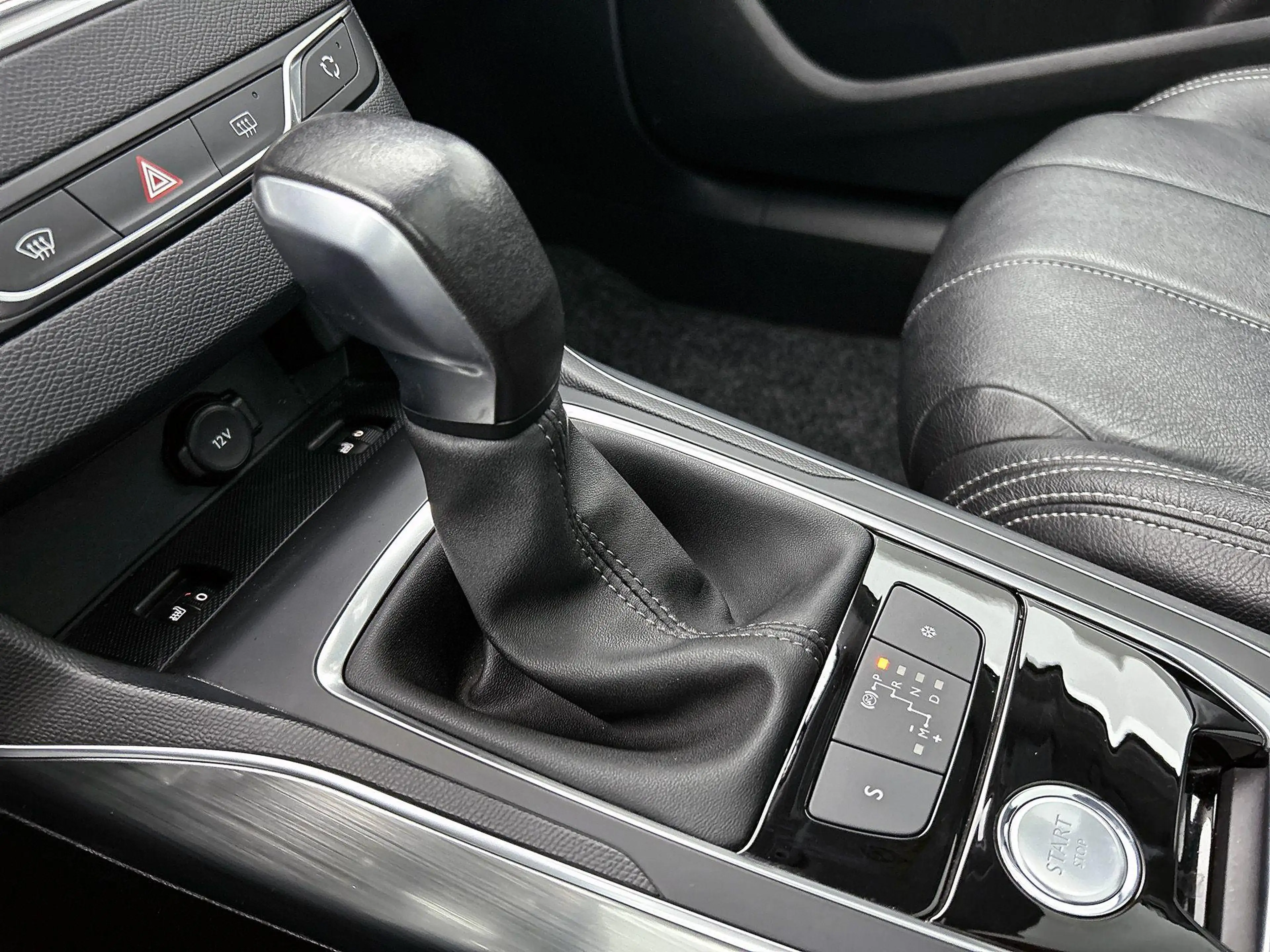 Peugeot 308 SW 1.2 PureTech Blue Lease Premium | Trekhaak | LM — photo 9