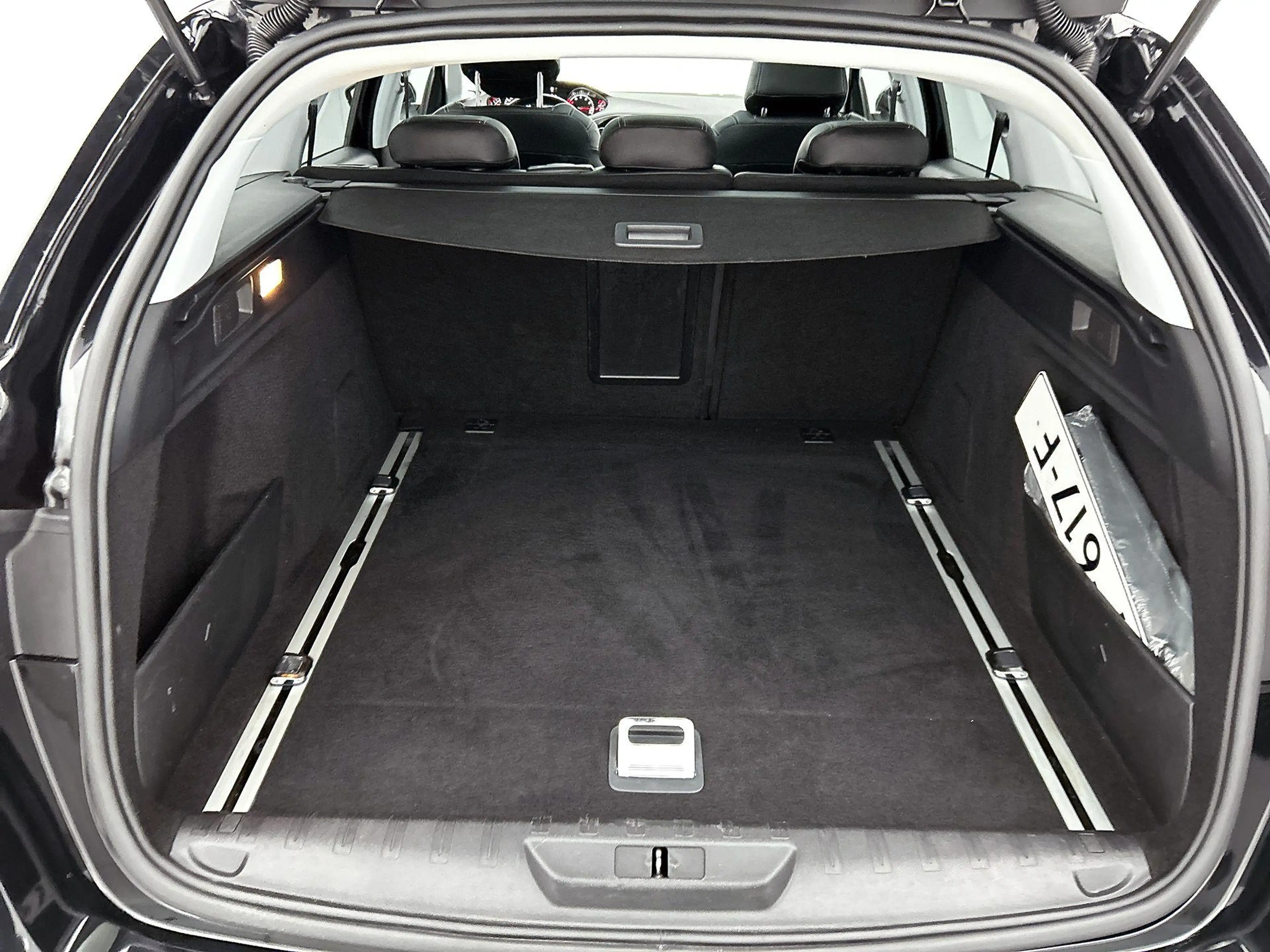 Peugeot 308 SW 1.2 PureTech Blue Lease Premium | Trekhaak | LM — photo 12