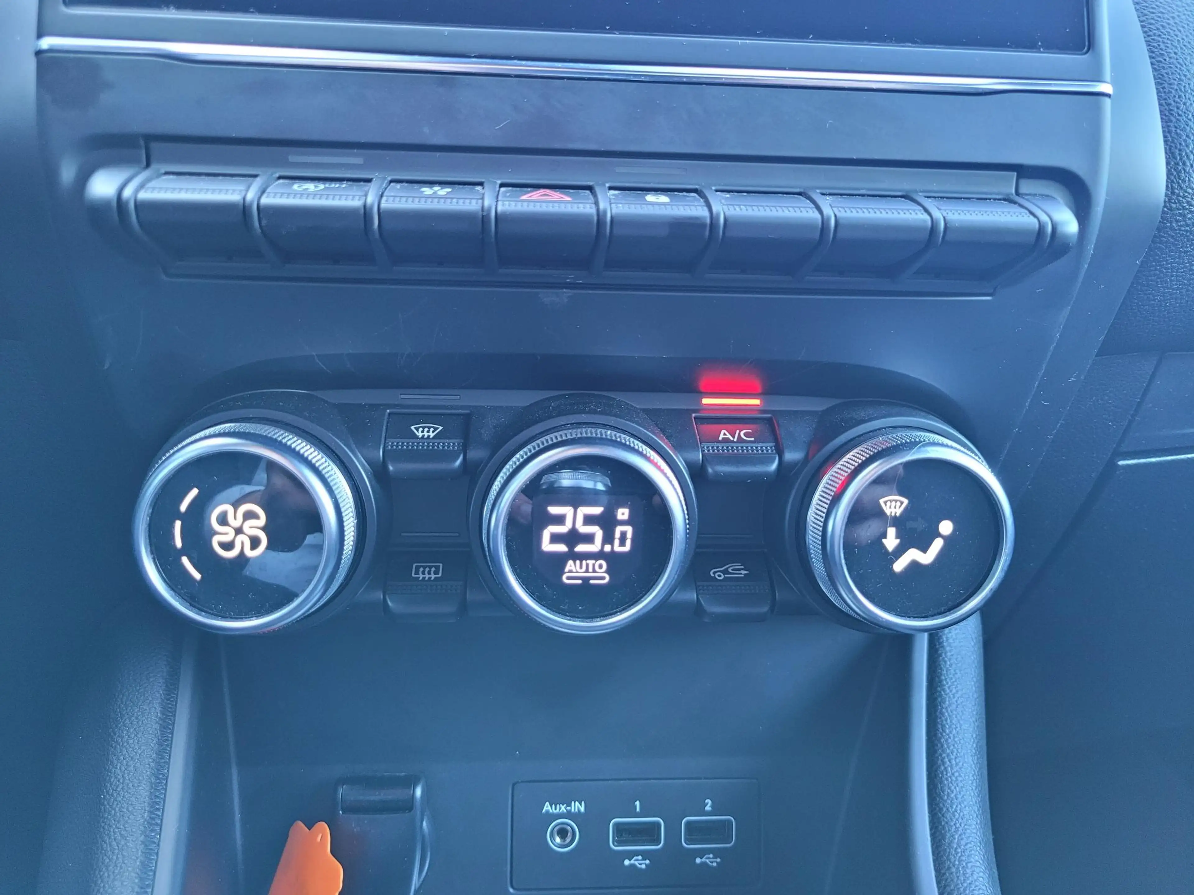 Renault Captur 1.0 TCe 100 Intens | Bose Audio | Navigatie | Came — photo 13