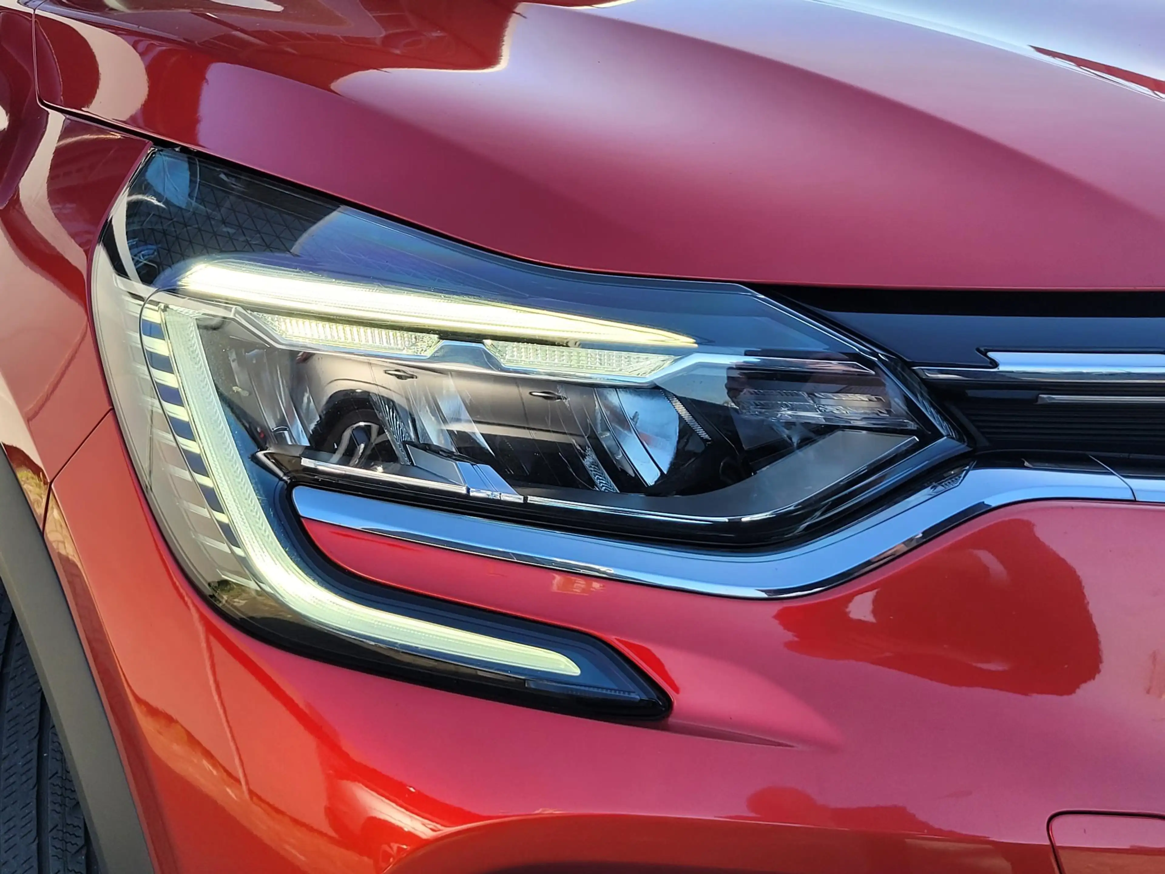 Renault Captur 1.0 TCe 100 Intens | Bose Audio | Navigatie | Came — photo 24