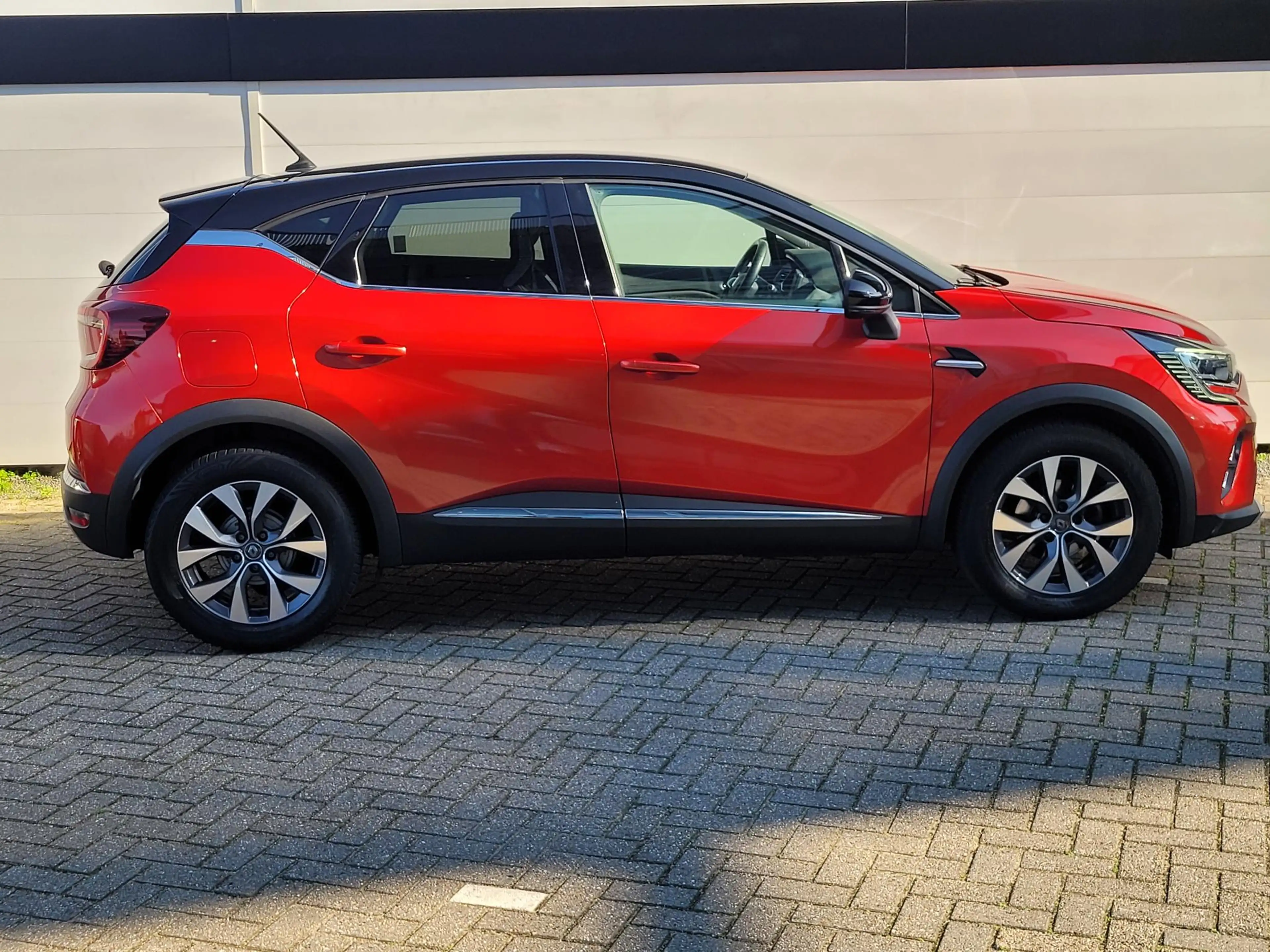 Renault Captur 1.0 TCe 100 Intens | Bose Audio | Navigatie | Came — photo 16
