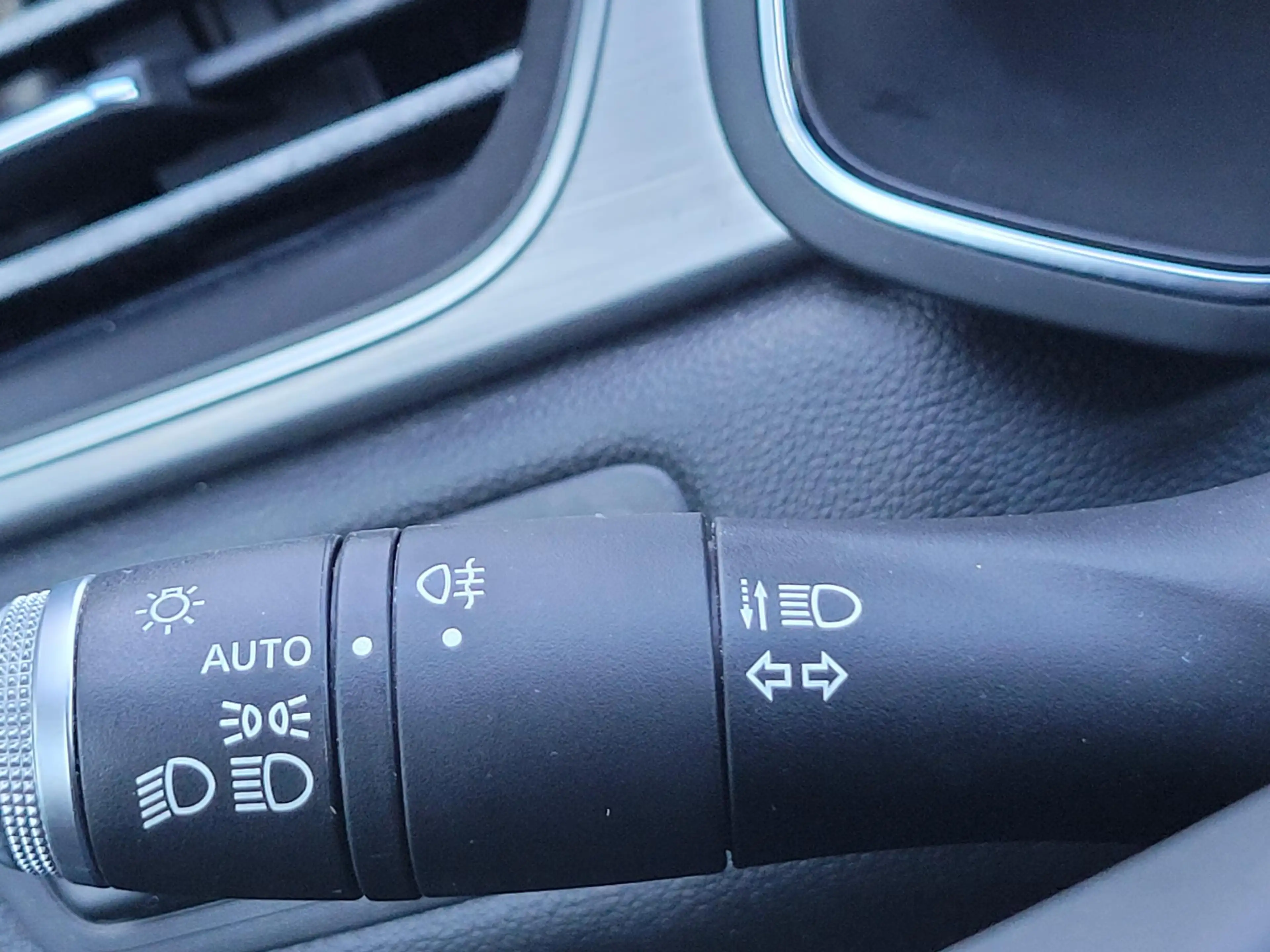 Renault Captur 1.0 TCe 100 Intens | Bose Audio | Navigatie | Came — photo 31