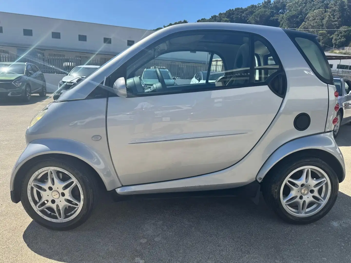 smart forTwo Fortwo Cabrio 0.8 cdi Smart Gris - 2