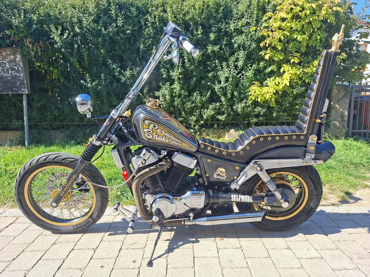 Suzuki VS 1400