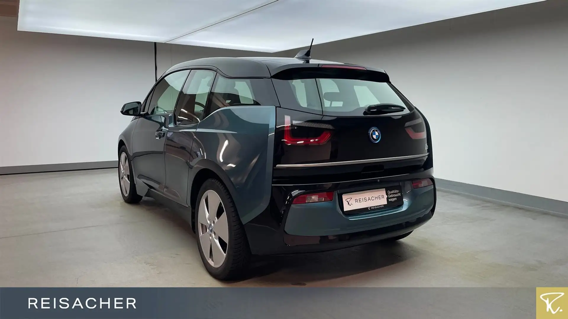 BMW i3 120 ParkAss,Navi,DrA+,LED,Kamera,Glasdach - 2