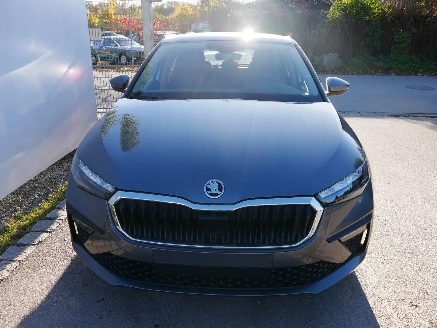 Skoda Scala Selection 1.5 TSI DSG*LED*PDC-HI*TEMPOMAT*SMART... Grau - 2