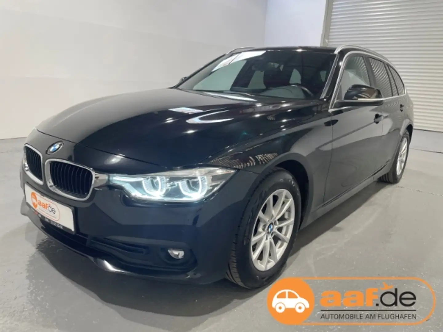 BMW 318 D Touring Advantage Automatik EU6 LED Navi Pano Schwarz - 1