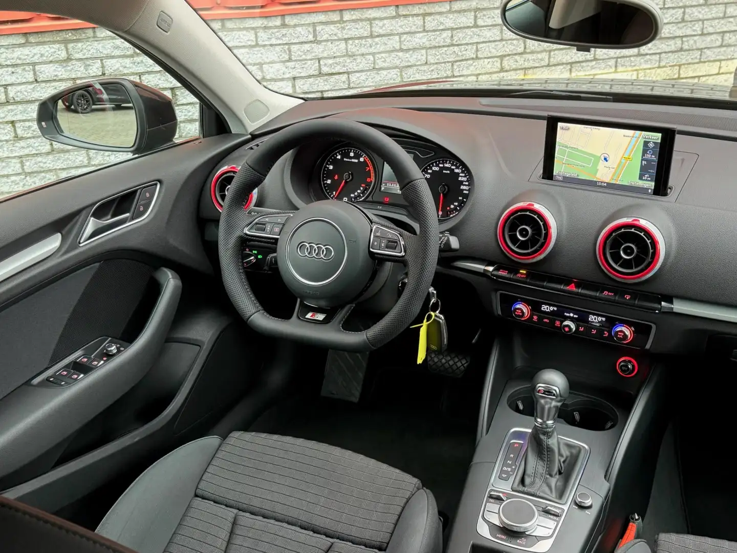 Audi A3 Sportback 1.4 TFSI S-Line Cruise Camera Maxton 18" Noir - 2