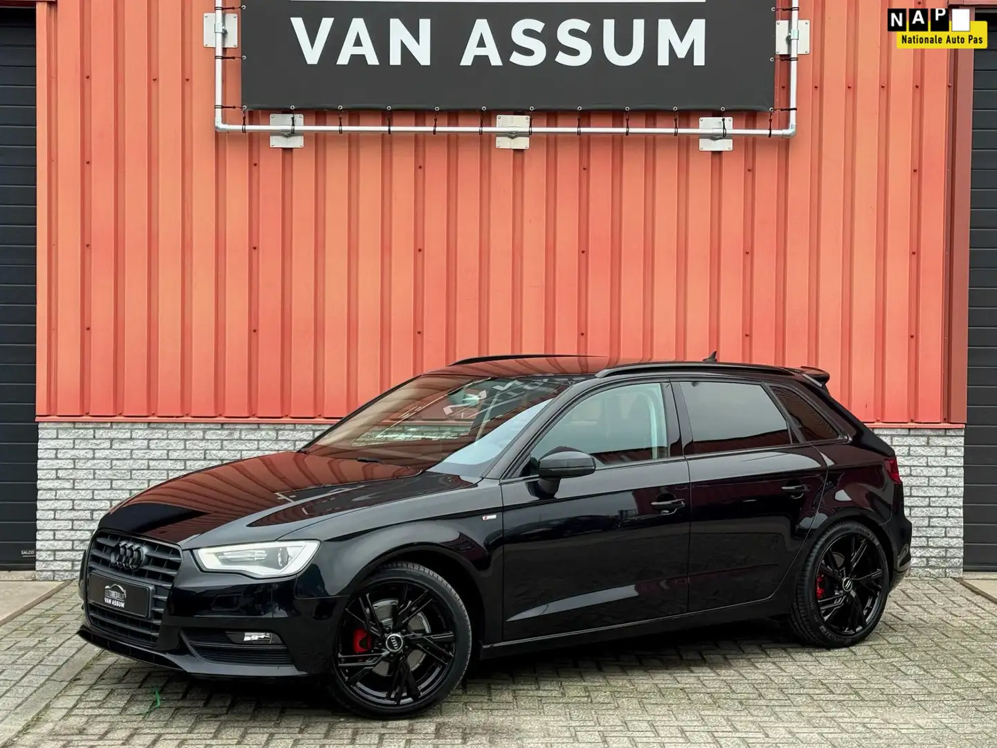 Audi A3 Sportback 1.4 TFSI S-Line Cruise Camera Maxton 18" Noir - 1