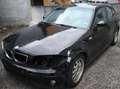 BMW 118 118d Schwarz - thumbnail 2