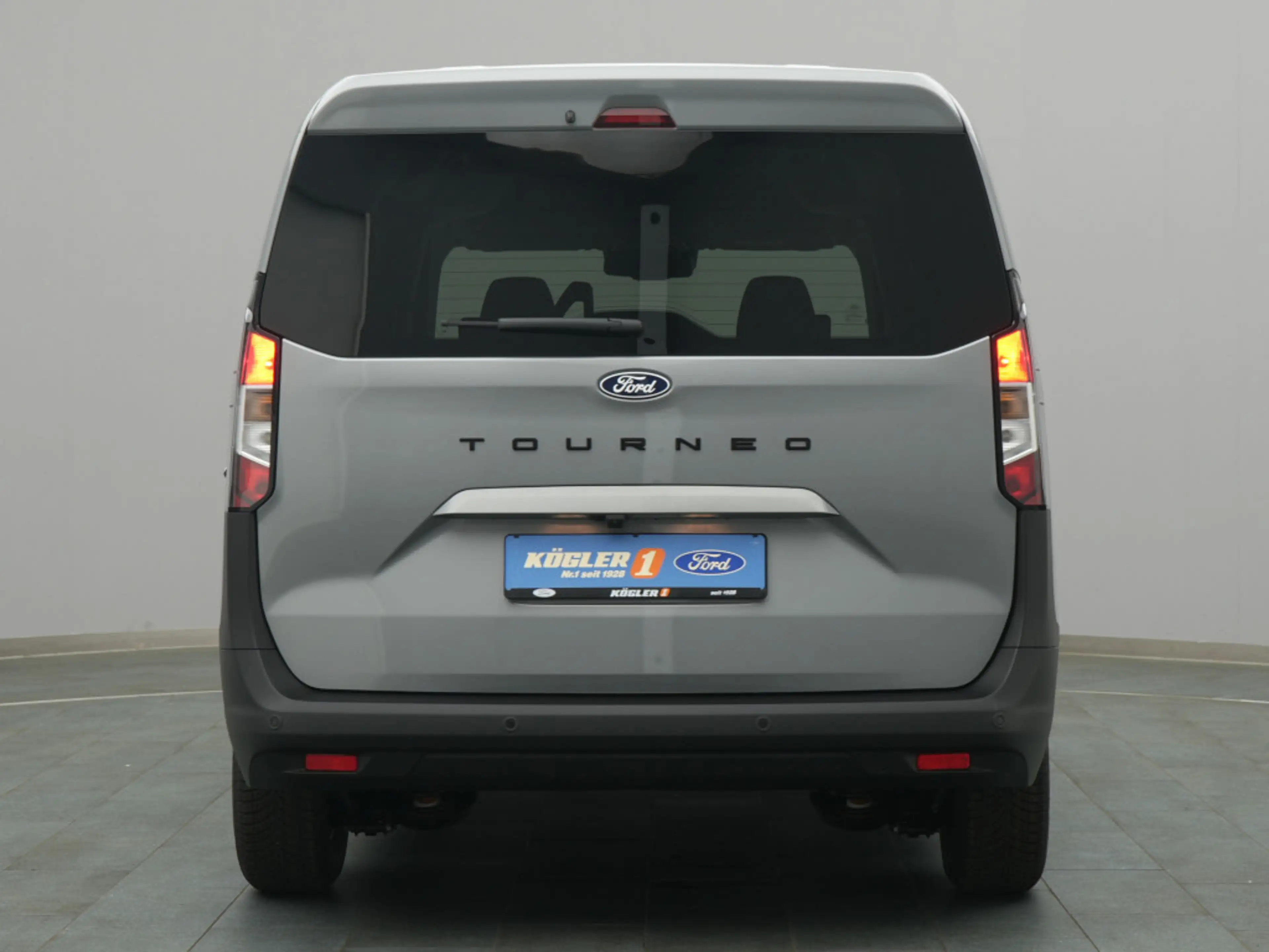 Ford Tourneo Courier Trend 125PS/Winter-P./PDC — photo 7