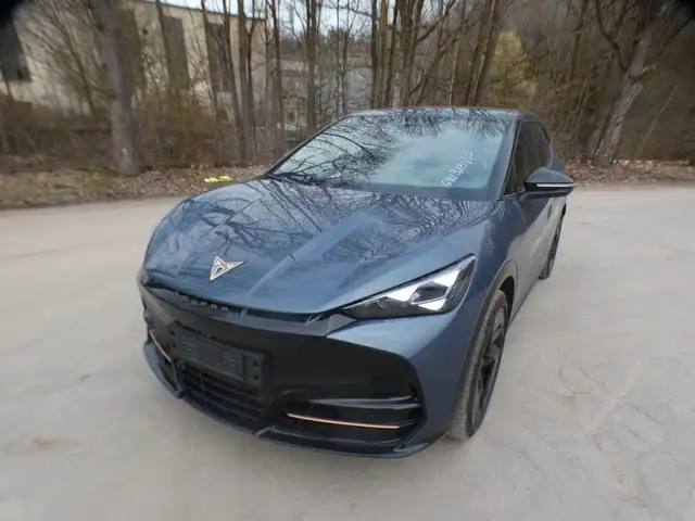 CUPRA Tavascan 4Drive VZ Styling-Paket Adrenaline Navi