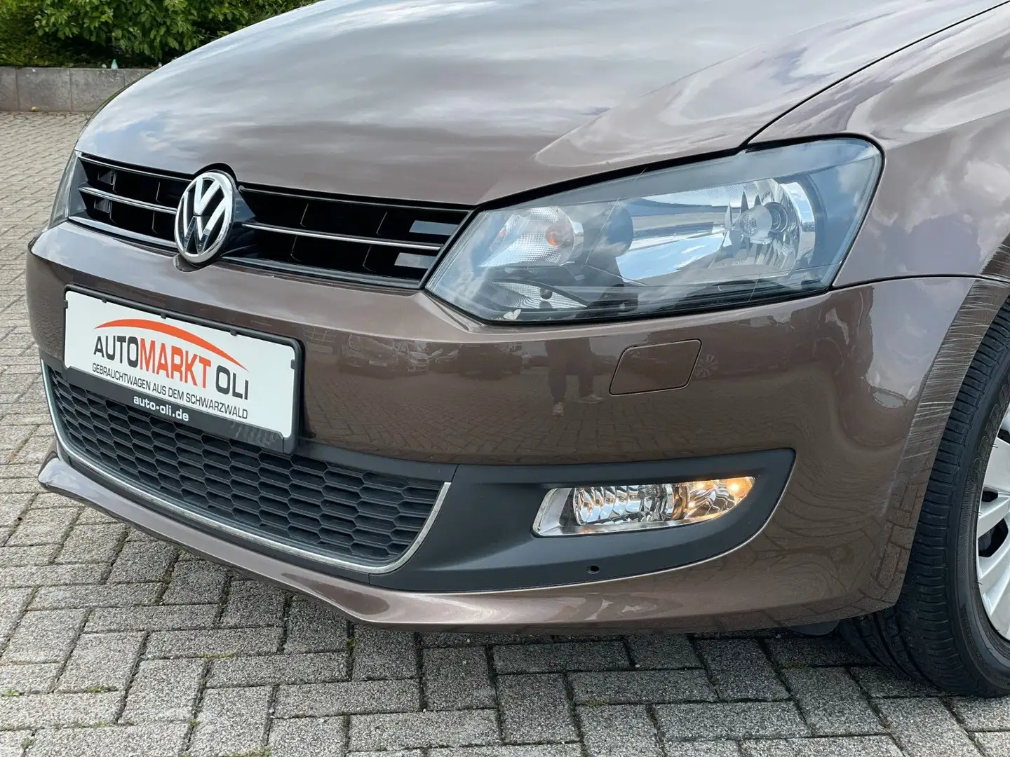 Volkswagen Polo Life*Klima*PDC*Service & TÜV NEU*GARANTIE Brun - 2