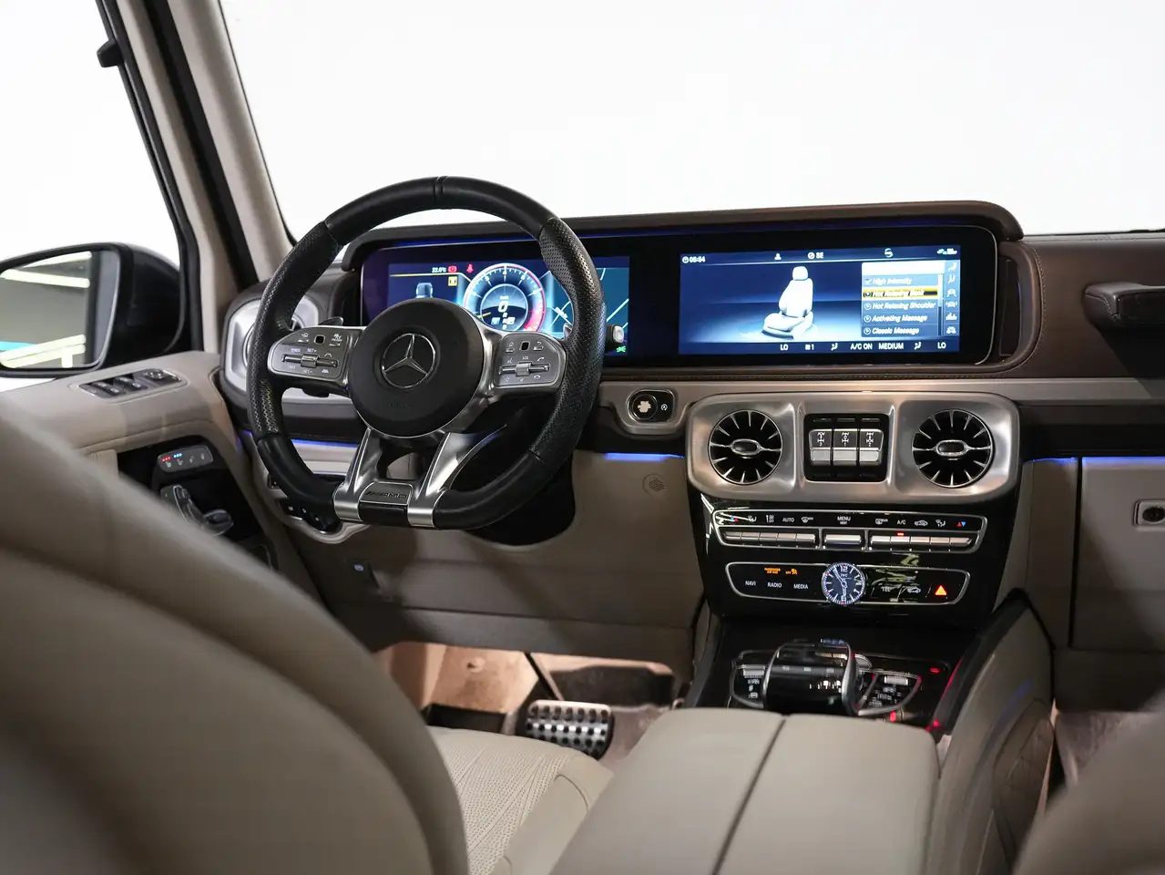 Mercedes-Benz G-Class снимка Mercedes-Benz G-Class