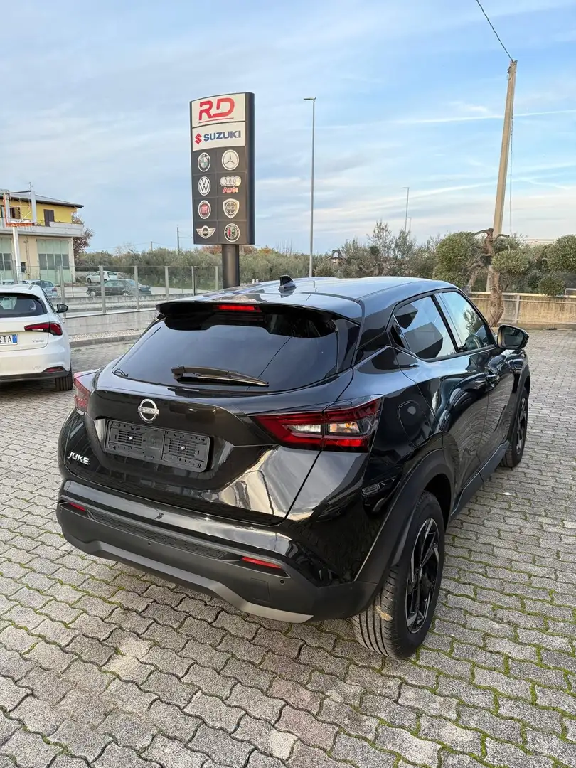 Nissan Juke 1.0 dig-t N-Connecta 114cv Nero - 2
