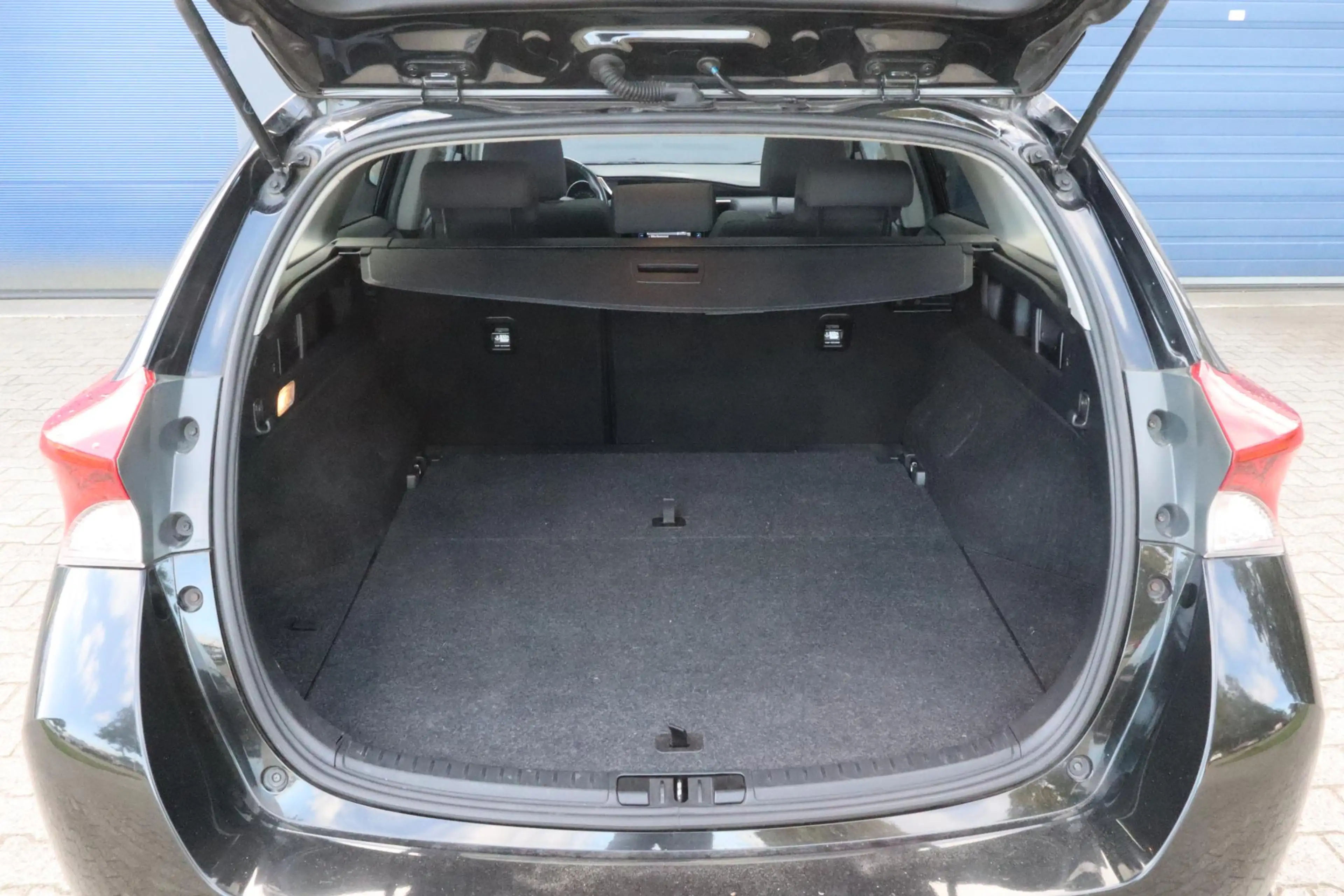 Toyota Auris Touring Sports 1.8 Hybrid Trend | Cruise control | — photo 24