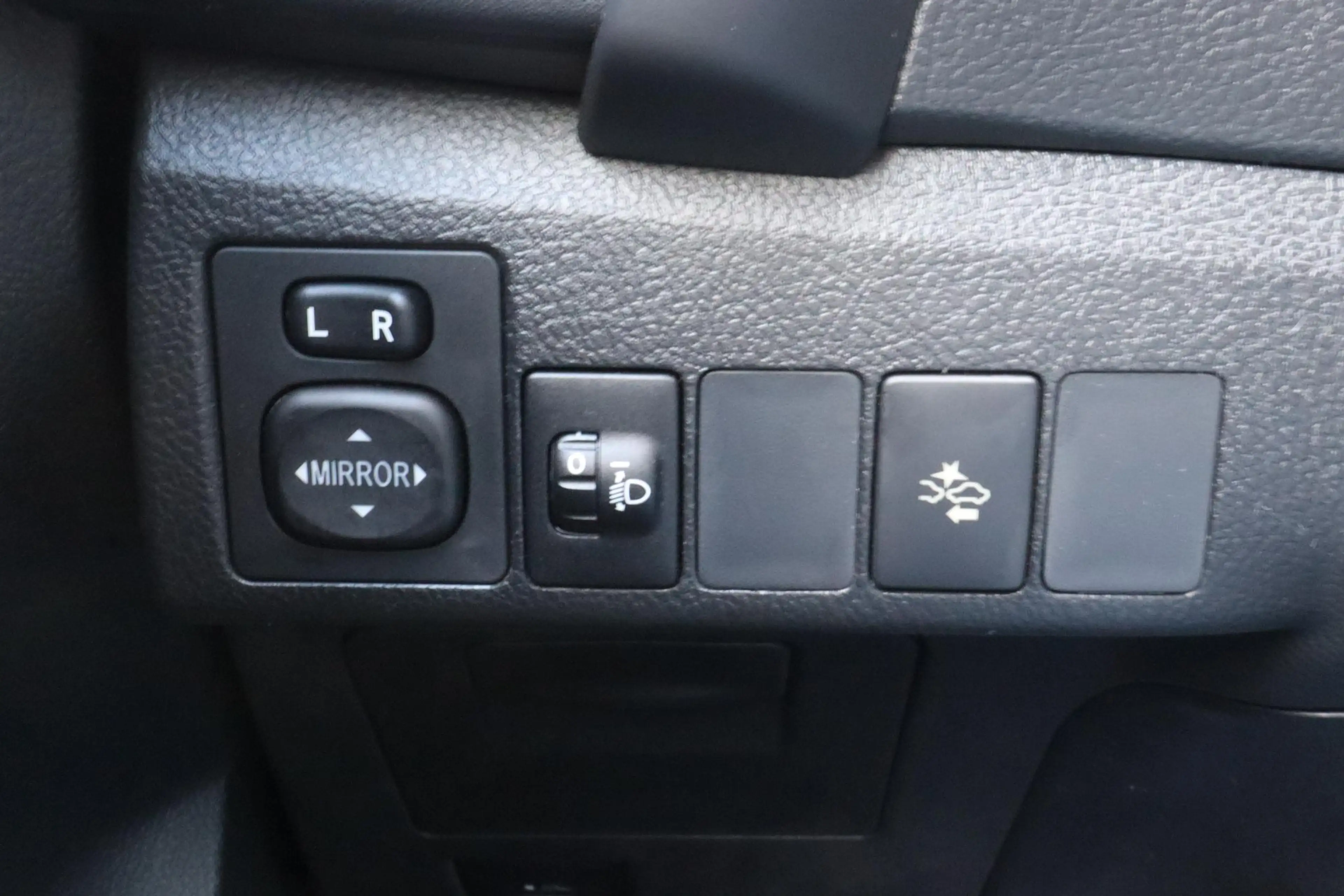 Toyota Auris Touring Sports 1.8 Hybrid Trend | Cruise control | — photo 20