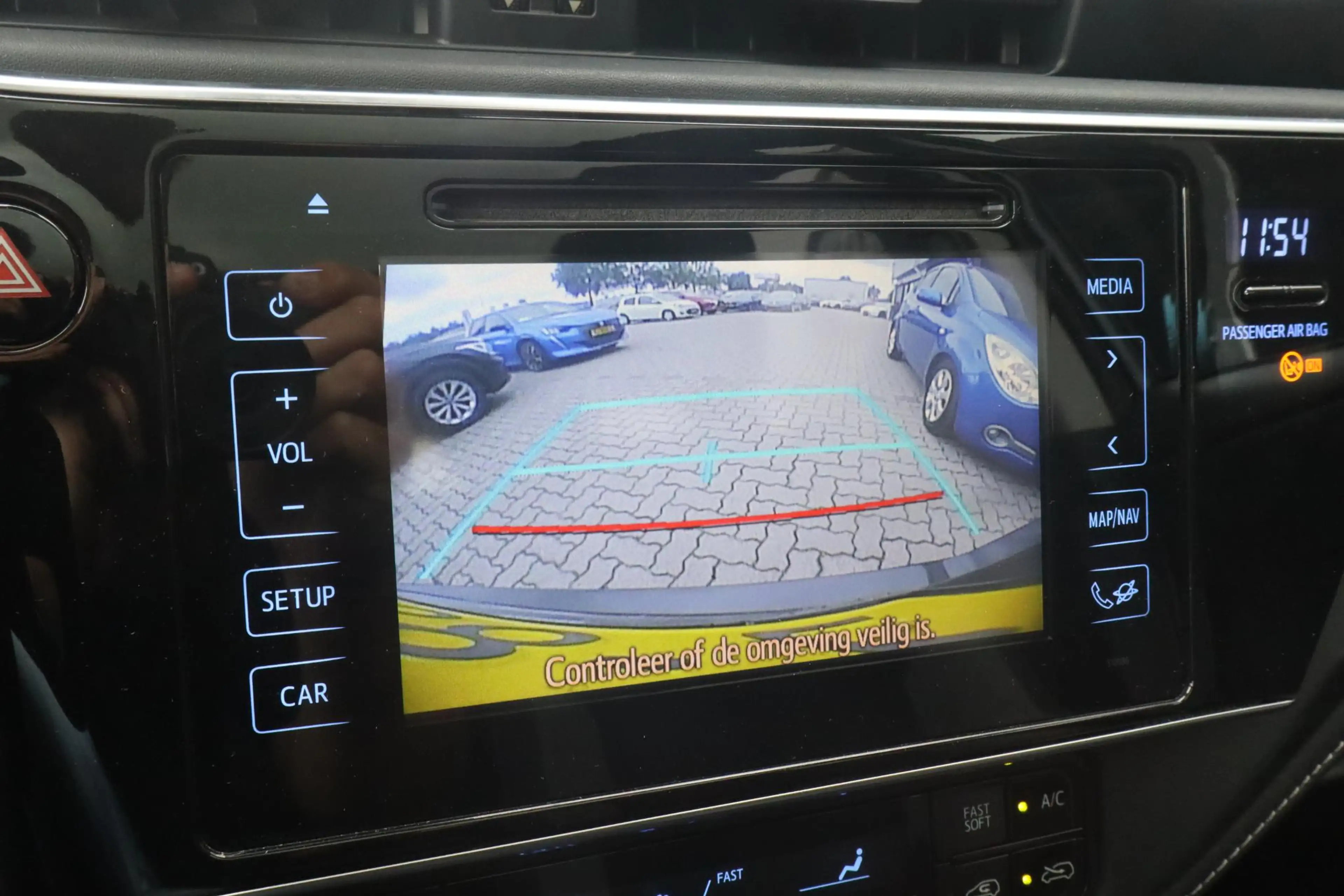 Toyota Auris Touring Sports 1.8 Hybrid Trend | Cruise control | — photo 5