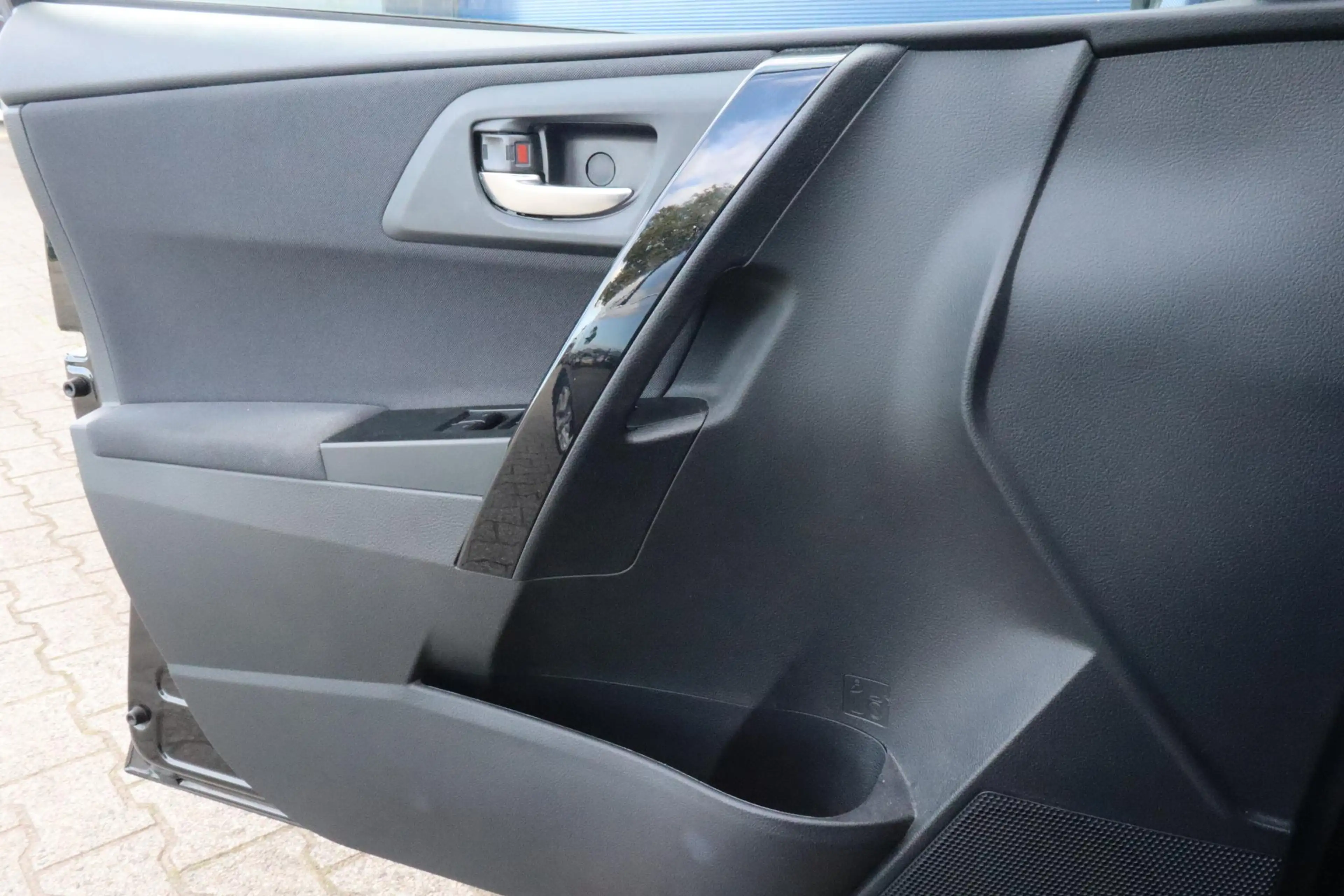 Toyota Auris Touring Sports 1.8 Hybrid Trend | Cruise control | — photo 12
