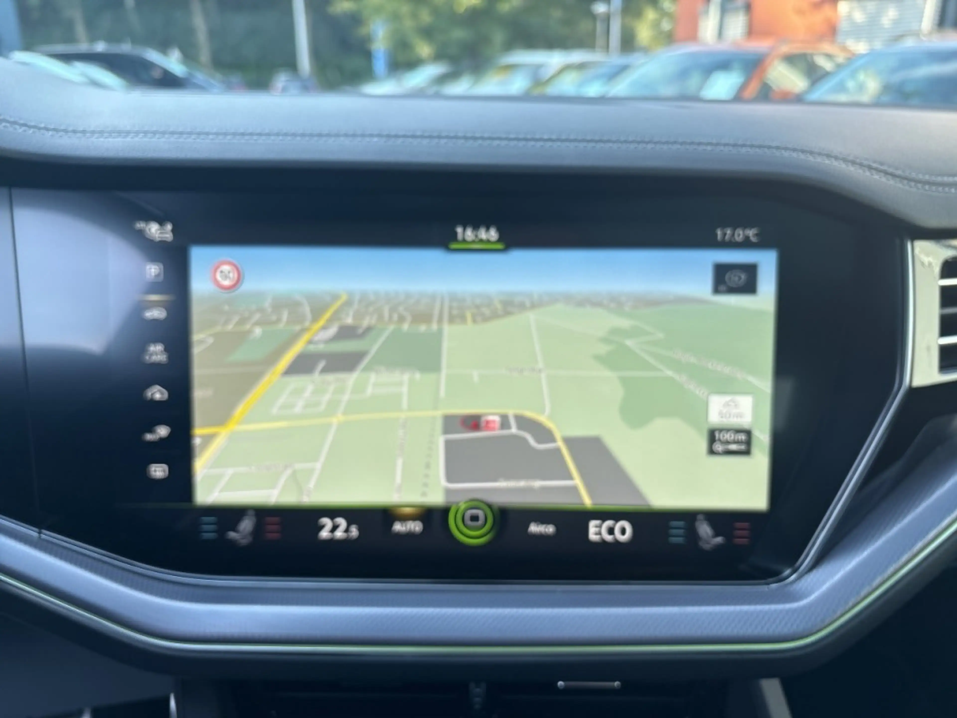 Volkswagen Touareg 3.0 TSI R EHYBRID 4MOTION PANO-DAK/360CAMERA/TREKH — photo 24