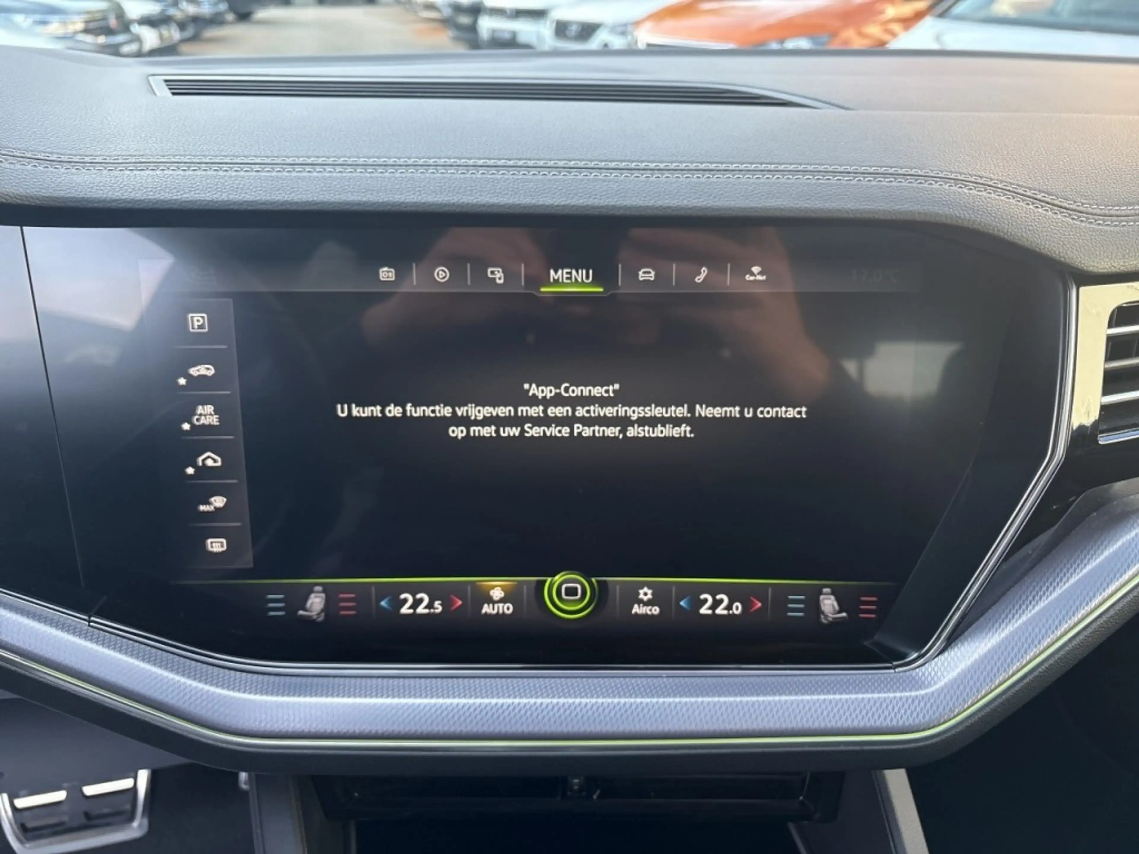 Volkswagen Touareg 3.0 TSI R EHYBRID 4MOTION PANO-DAK/360CAMERA/TREKH — photo 32